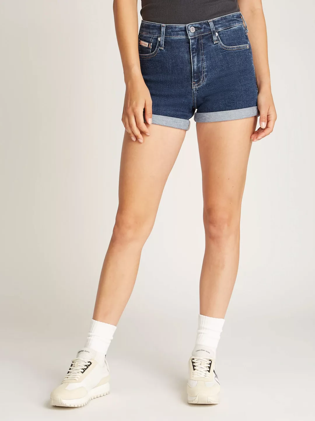 Calvin Klein Jeans Shorts "MID RISE SHORT", mit Umschlagsaum günstig online kaufen