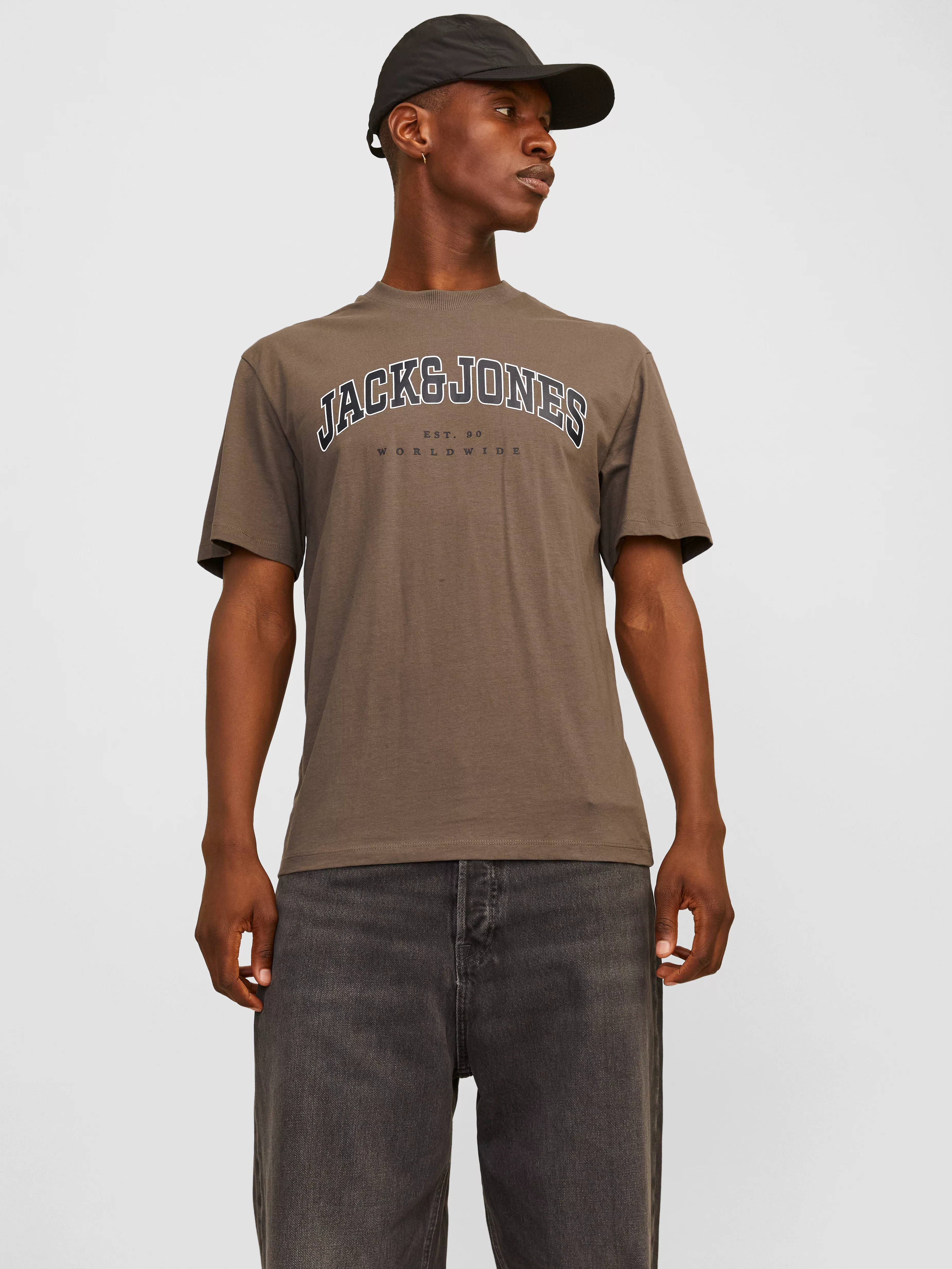 Jack & Jones Rundhalsshirt "JJECALEB VARSITY TEE SS O-NECK NOOS" günstig online kaufen