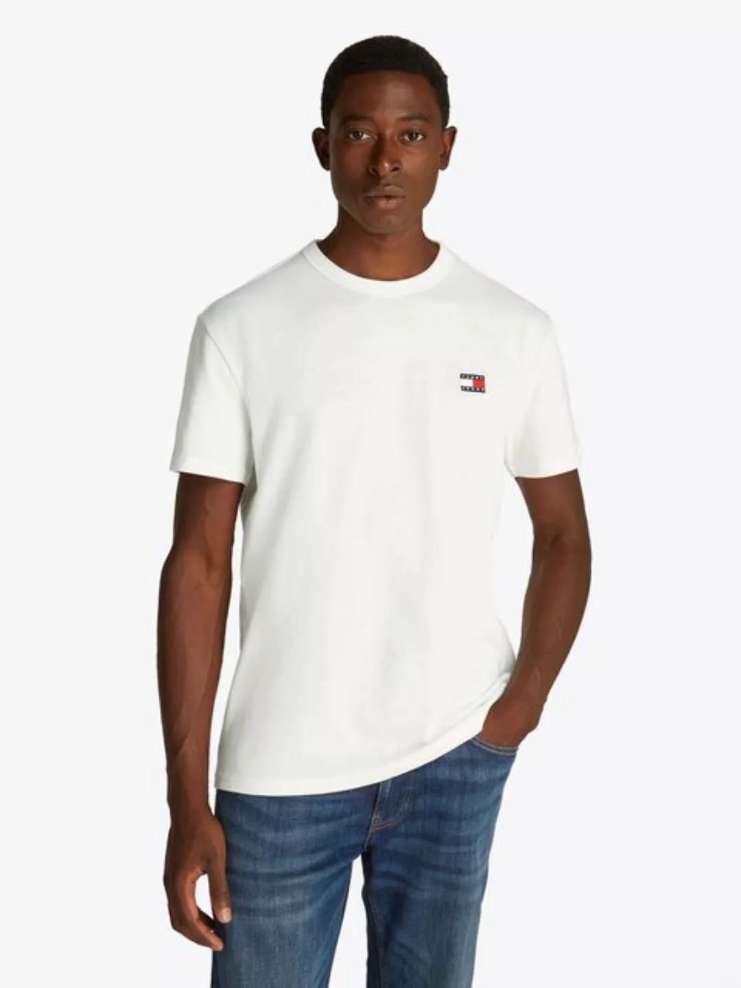 Tommy Jeans T-Shirt TJM REG BADGE TEE EXT mit Logostickerei günstig online kaufen