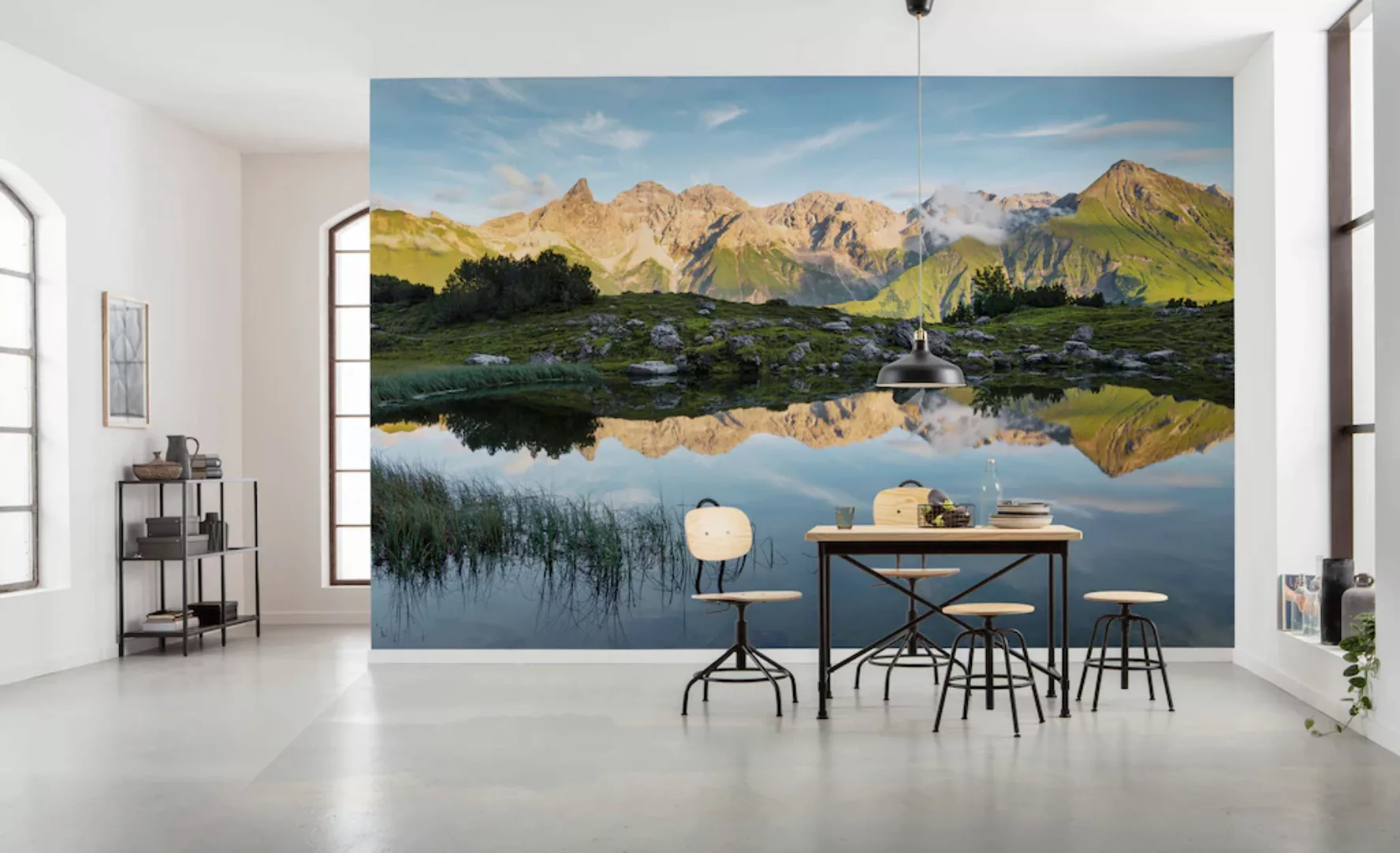 Komar Vliestapete »Allgäu Spiegel«, 450x280 cm (Breite x Höhe), Wohnzimmer, günstig online kaufen