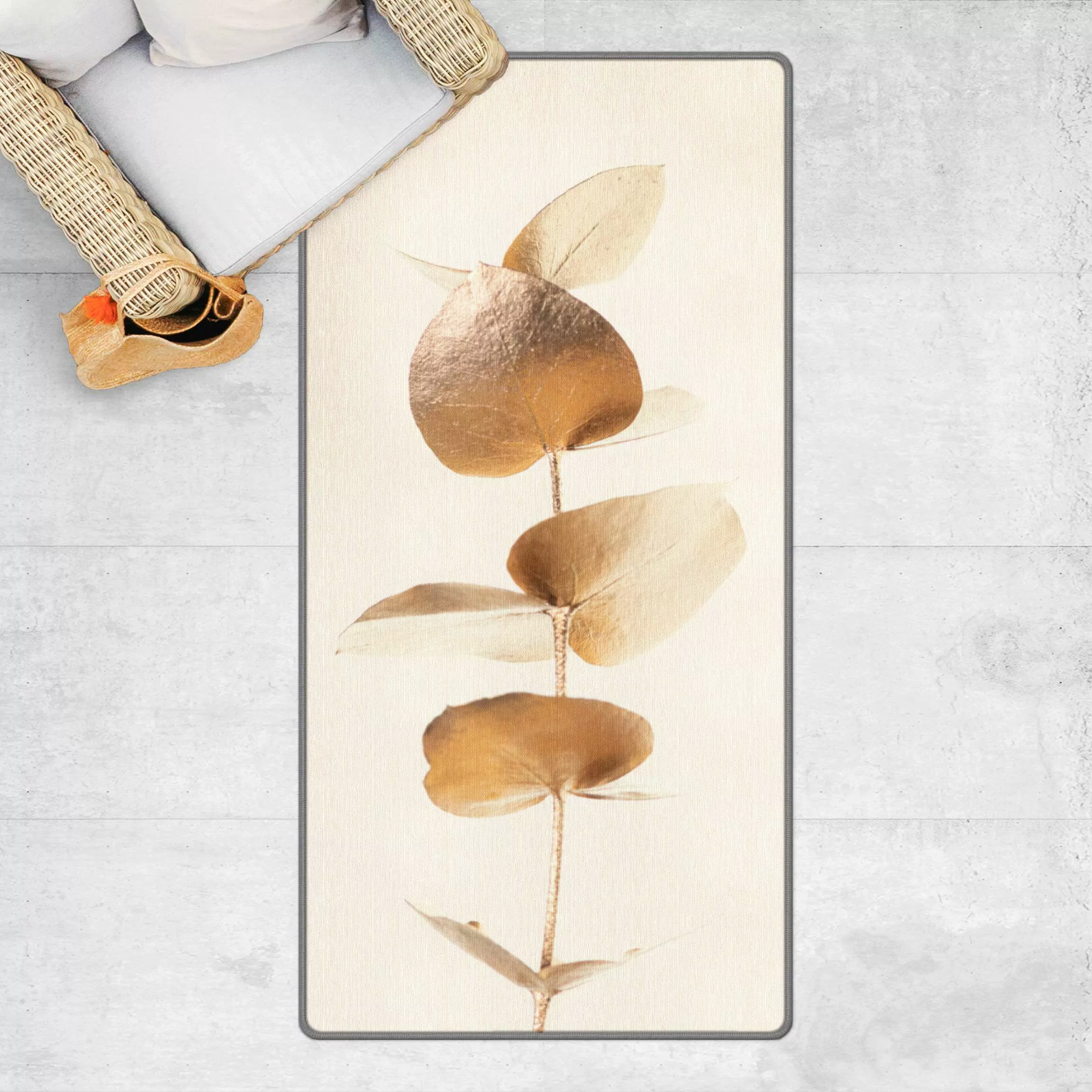 Teppich Goldener Eukalyptuszweig günstig online kaufen