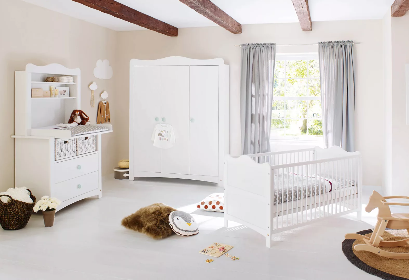 Pinolino® Babyzimmer-Komplettset »Florentina«, (Set, 4 St., Kinderbett, Wic günstig online kaufen