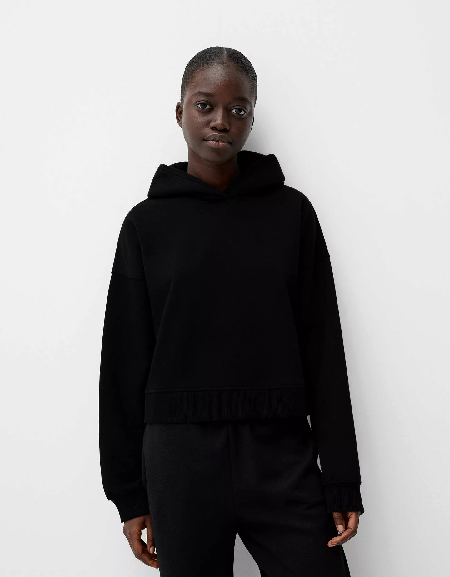 Bershka Hoodie Aus Plüsch Damen M Schwarz günstig online kaufen