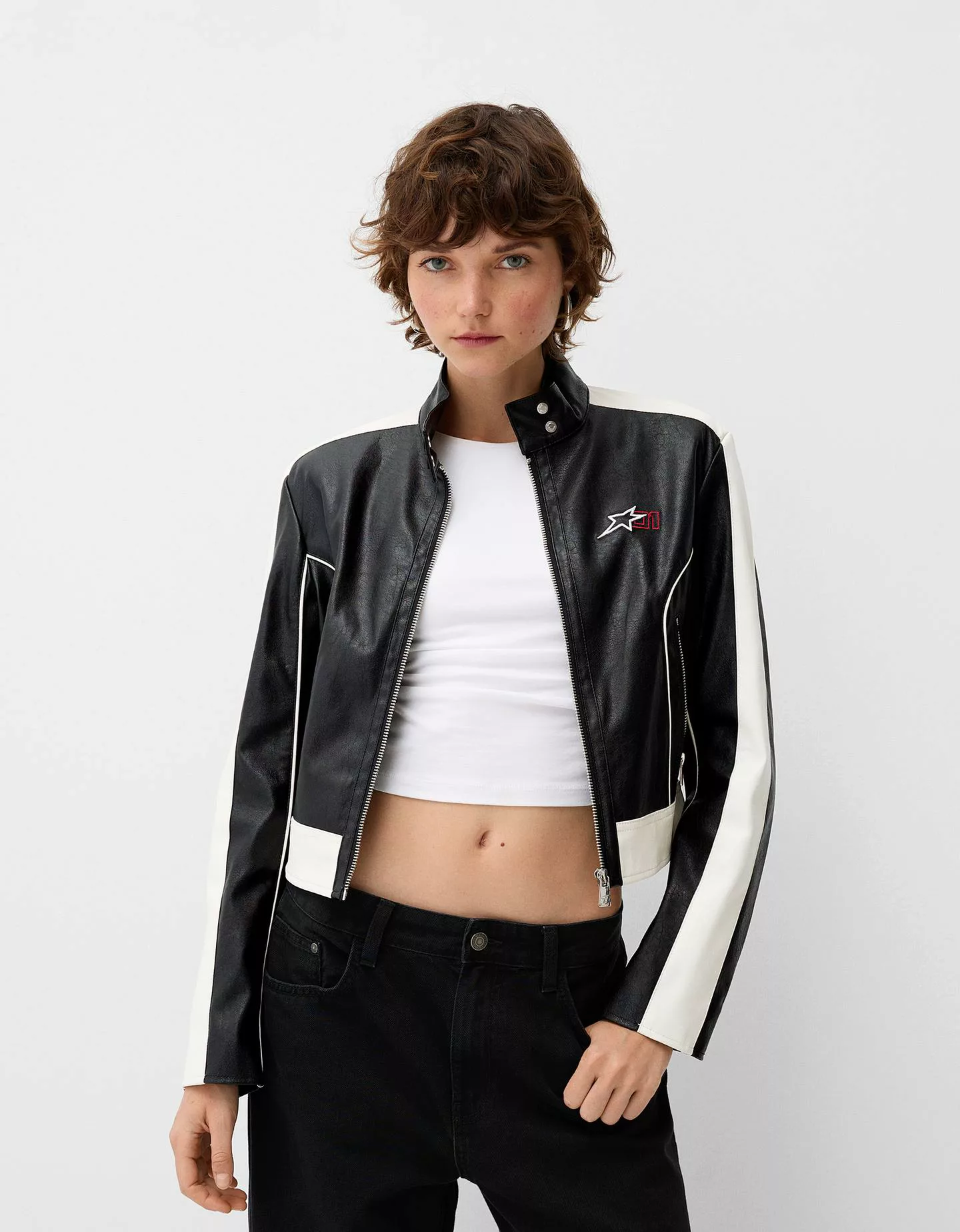 Bershka Kunstlederjacke Mit Kontrast Damen L Schwarz günstig online kaufen