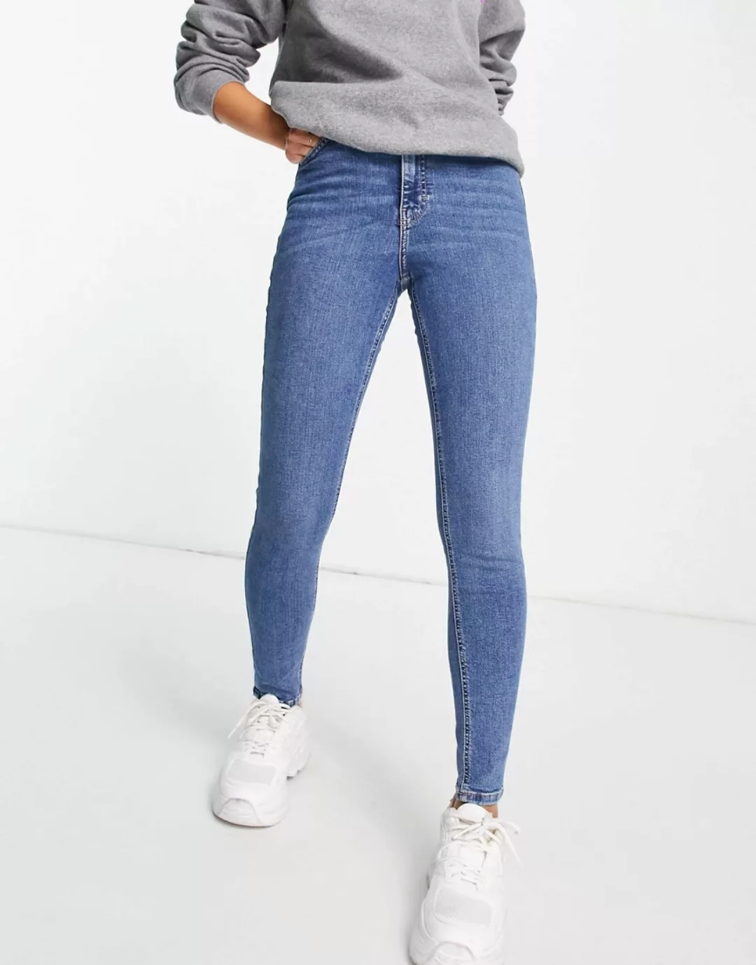 Topshop – Jamie – Jeans aus recyceltem Baumwollmix in Mittelblau günstig online kaufen