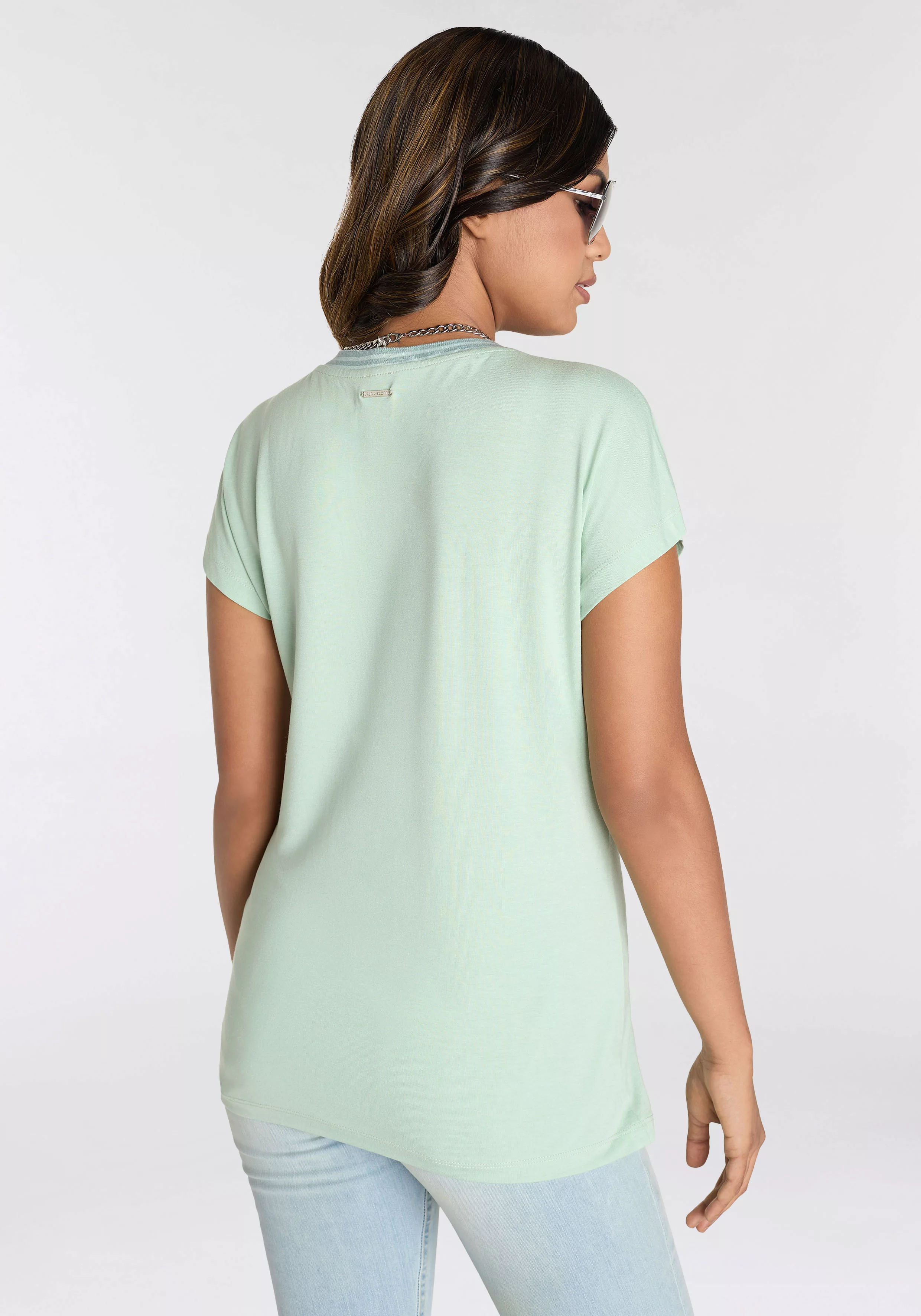 Laura Scott T-Shirt mit sportlichem V-Ausschnitt - NEUE KOLLEKTION günstig online kaufen