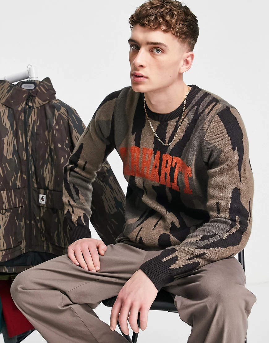 Carhartt WIP – Pullover mit College-Schriftzug und Military-Muster-Bunt günstig online kaufen