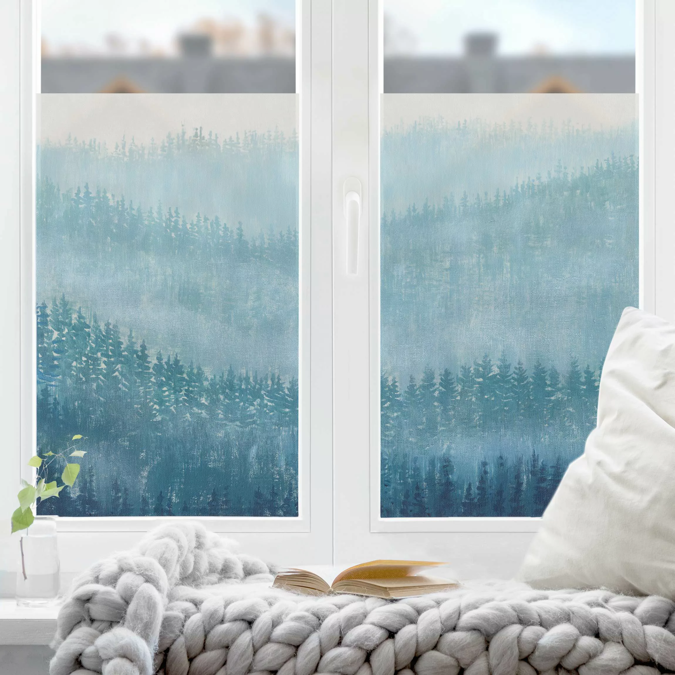 Fensterfolie Malerische Berge mit Nadelbäumen günstig online kaufen