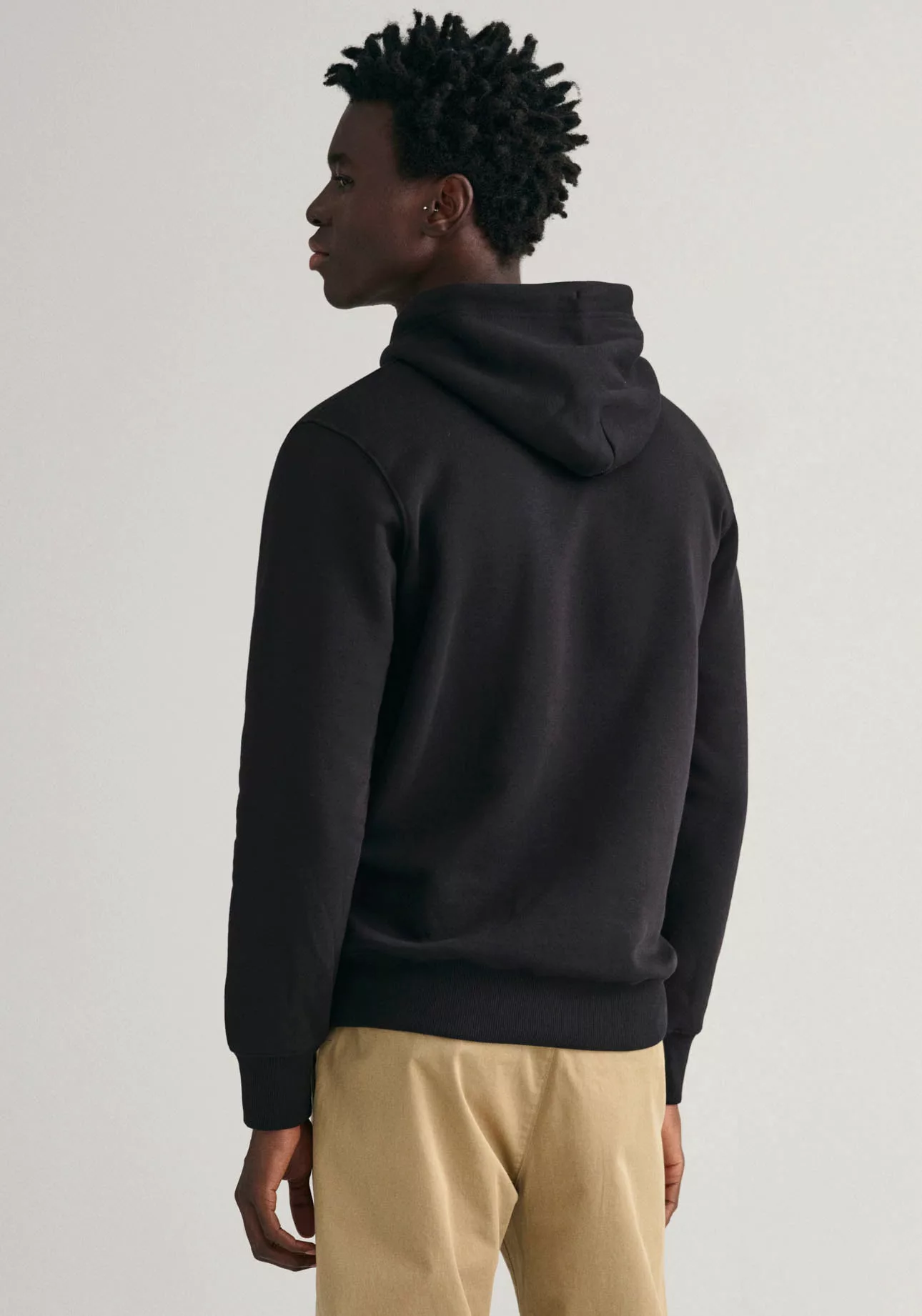 Gant Sweatshirt "REG SHIELD HALF ZIP SWEAT", mit Logostickerei auf der Brus günstig online kaufen