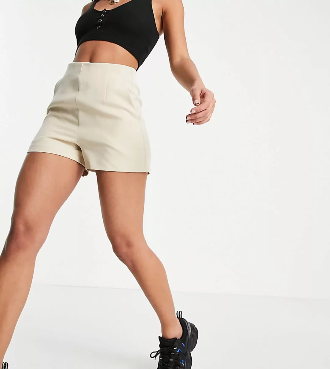 ASYOU – Shorts mit hohem Bund in Cremeweiß günstig online kaufen