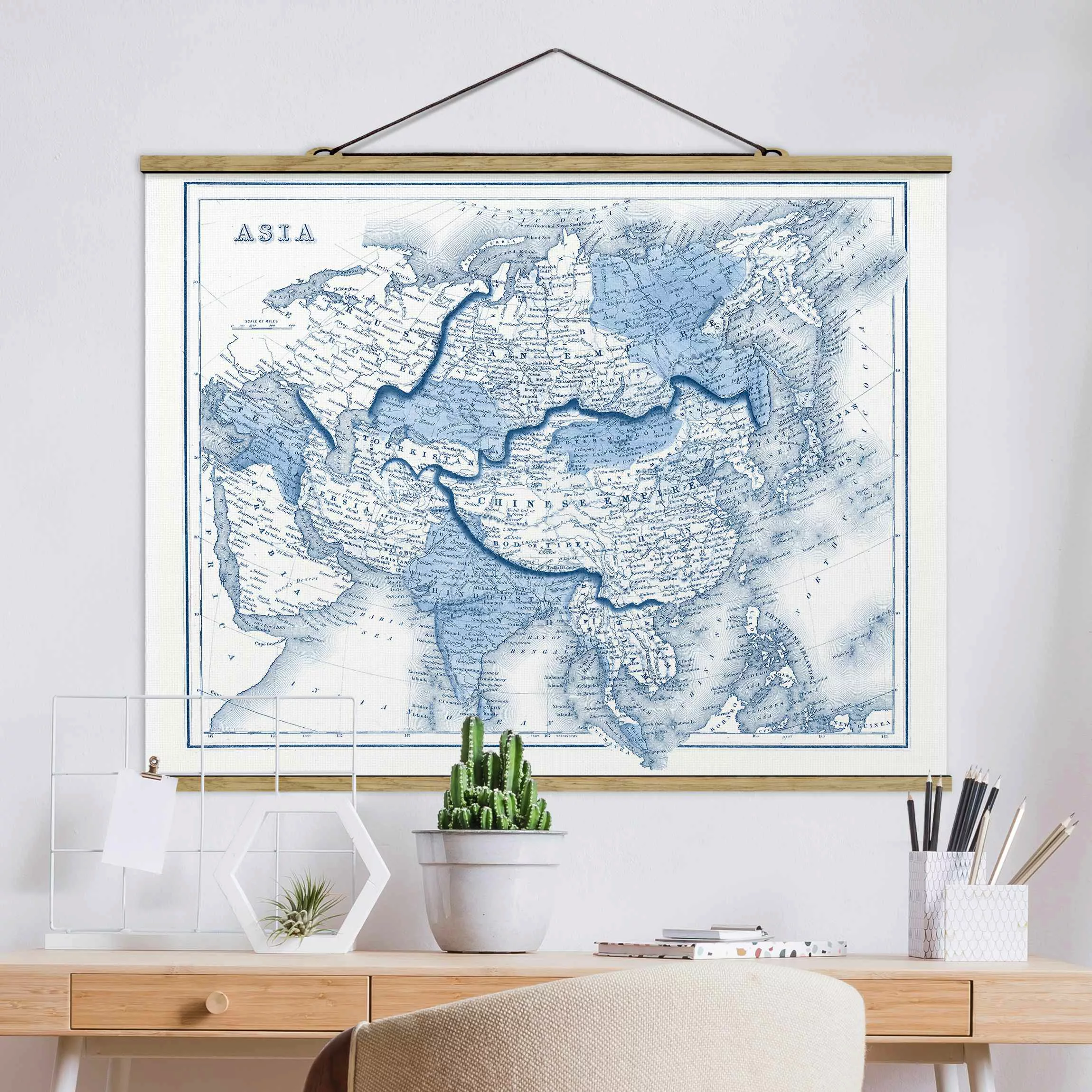 Stoffbild Karten mit Posterleisten - Querformat Karte in Blautönen - Asien günstig online kaufen
