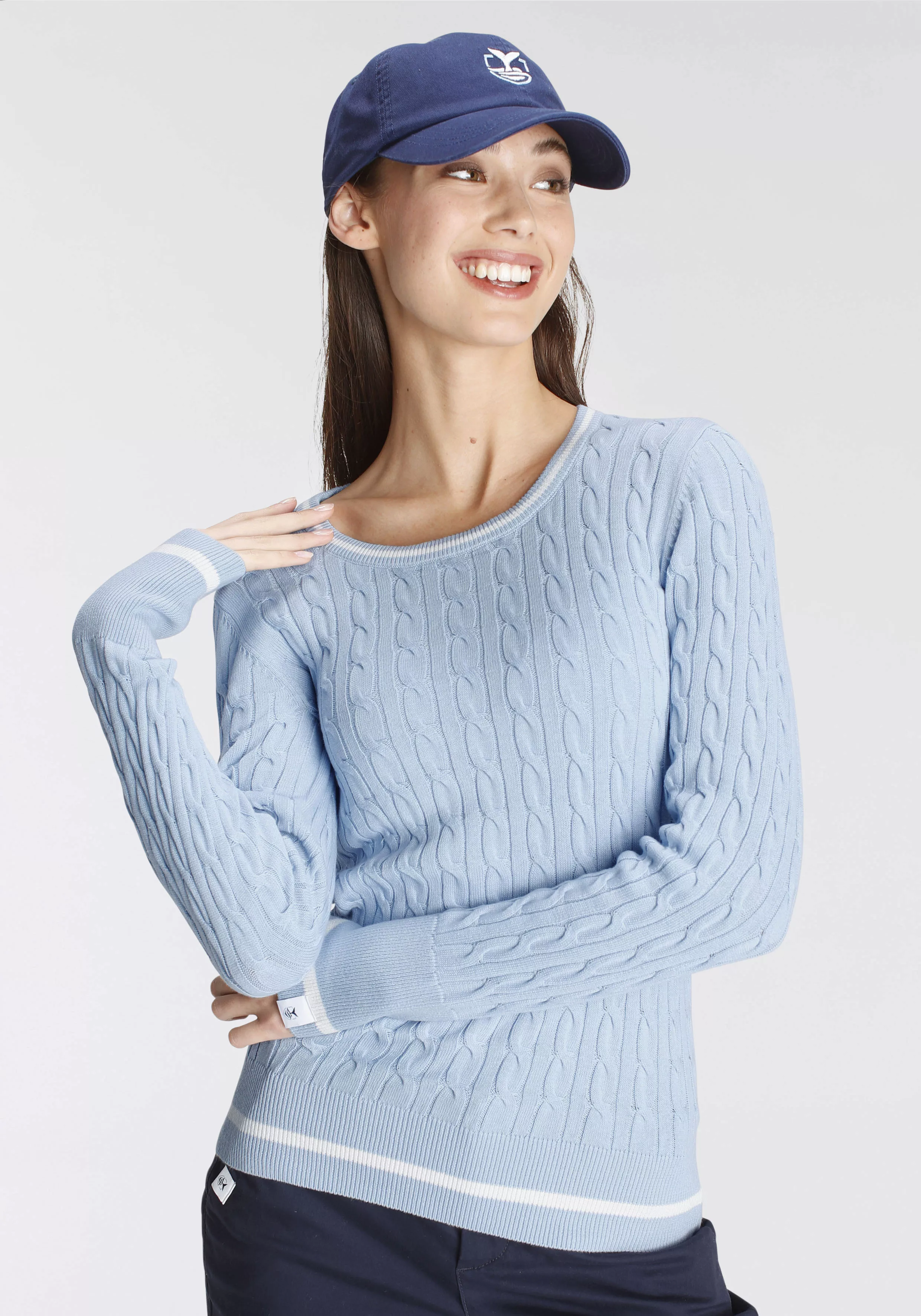 DELMAO Strickpullover, mit Kontaststreifen und durchendem Zopfmuster - NEUE günstig online kaufen