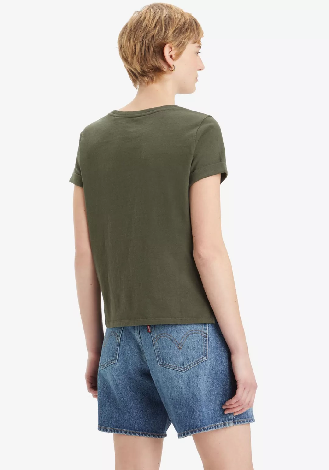 Levis T-Shirt "MARGOT POCKET TEE", mit Brusttasche mit Blumen- und Logostic günstig online kaufen