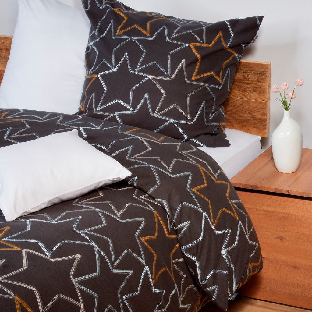 Schiesser Bettwäsche »Lizzy aus weicher Baumwolle mit coolem Sterne-Print«, günstig online kaufen