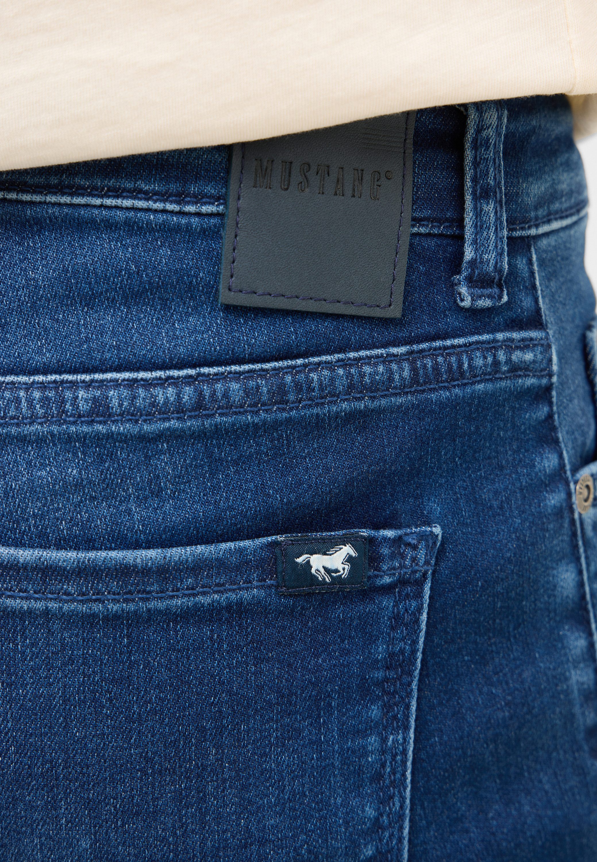 MUSTANG Straight-Jeans "Damen Style Crosby Relaxed Straight" günstig online kaufen