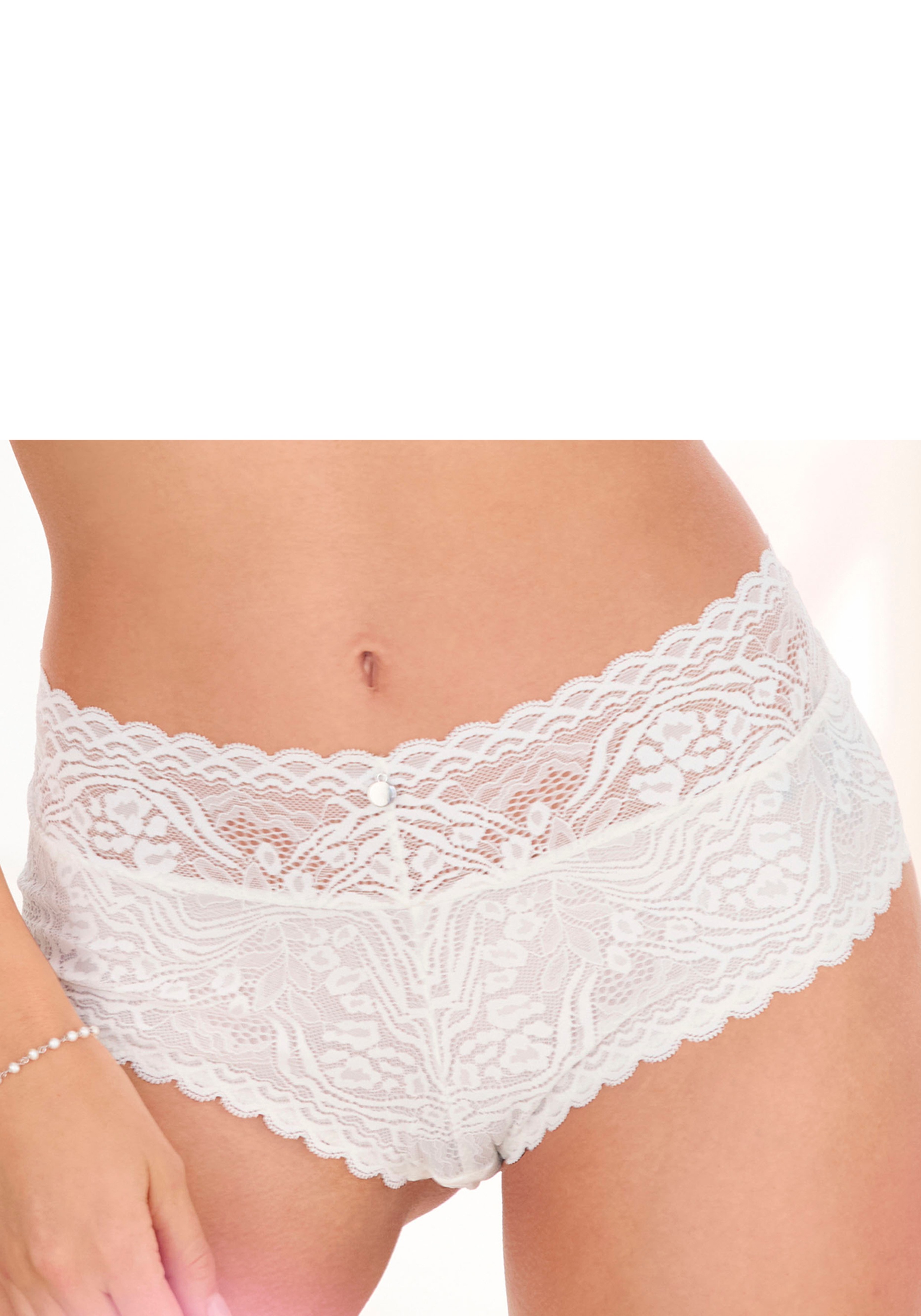 s.Oliver Stringpanty "Danielle", aus dezent transparenter Spitze in blumige günstig online kaufen