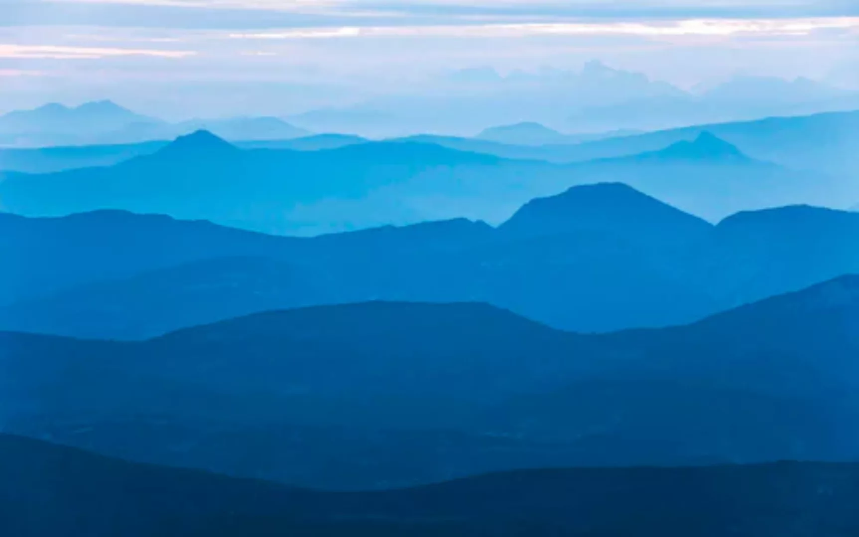 KOMAR Vlies Fototapete - Blue Mountain - Größe 400 x 250 cm mehrfarbig günstig online kaufen