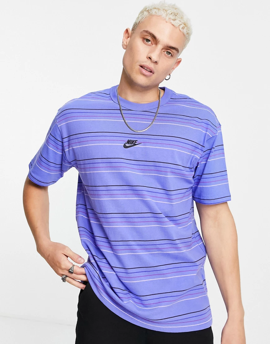 Nike – Premium Essentials – Gestreiftes Oversize T-Shirt in Blau günstig online kaufen