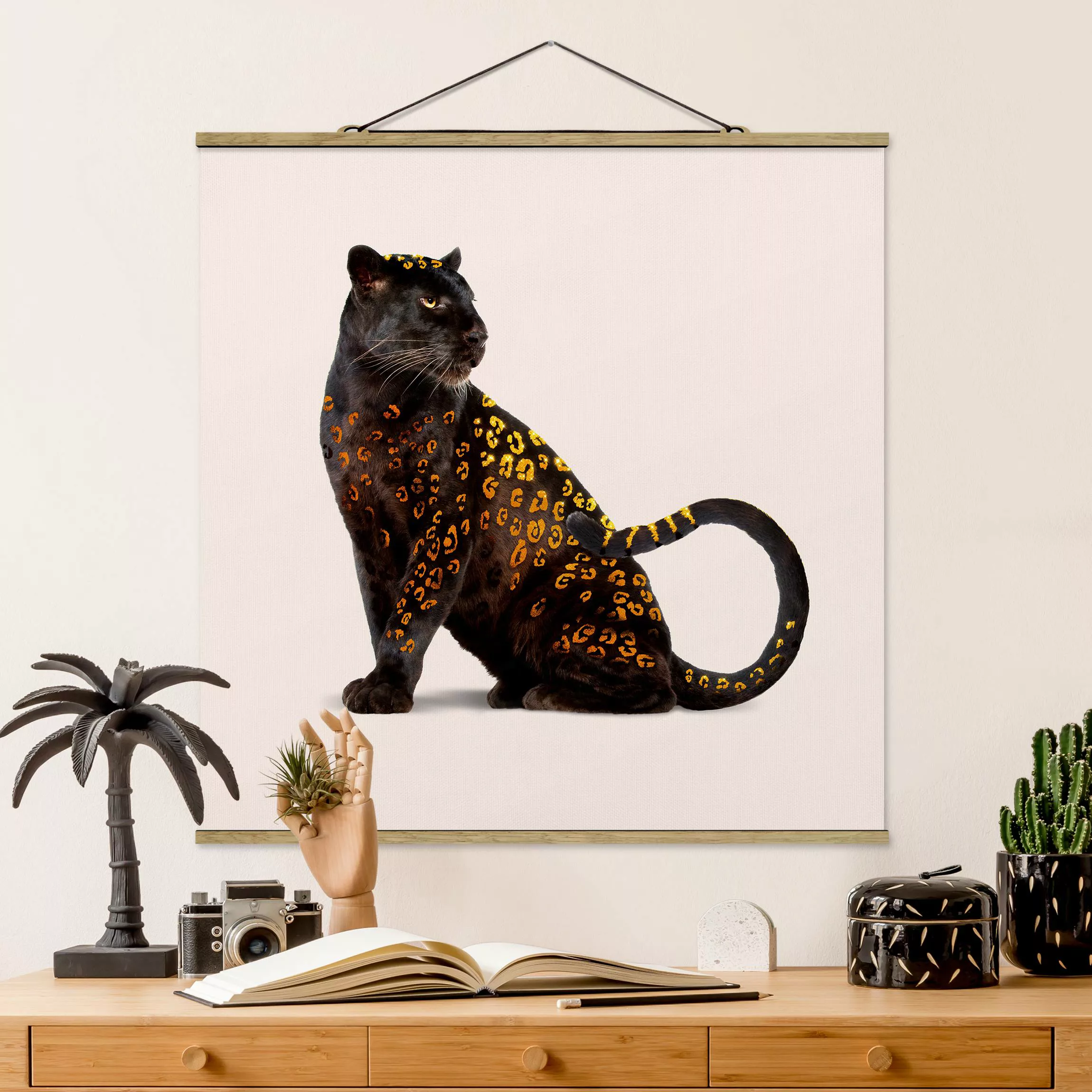 Stoffbild Tiere mit Posterleisten - Quadrat Goldener Panther günstig online kaufen