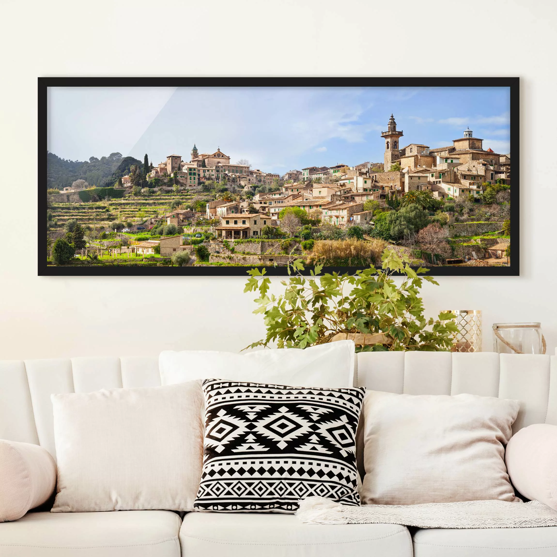 Bild mit Rahmen Architektur & Skyline - Panorama Rural Valldemossa günstig online kaufen