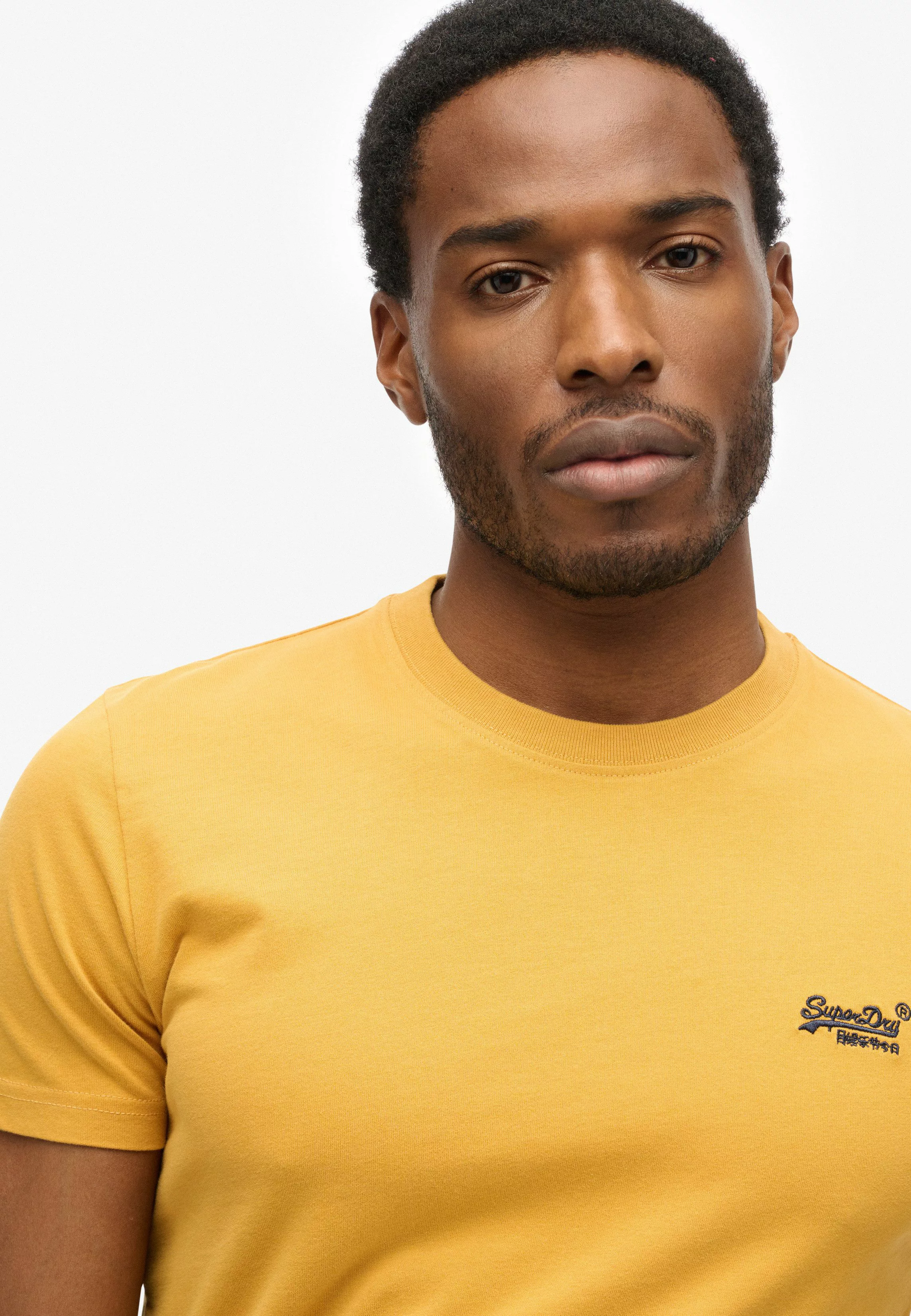 Superdry Rundhalsshirt "ESSENTIAL LOGO EMB TEE" günstig online kaufen