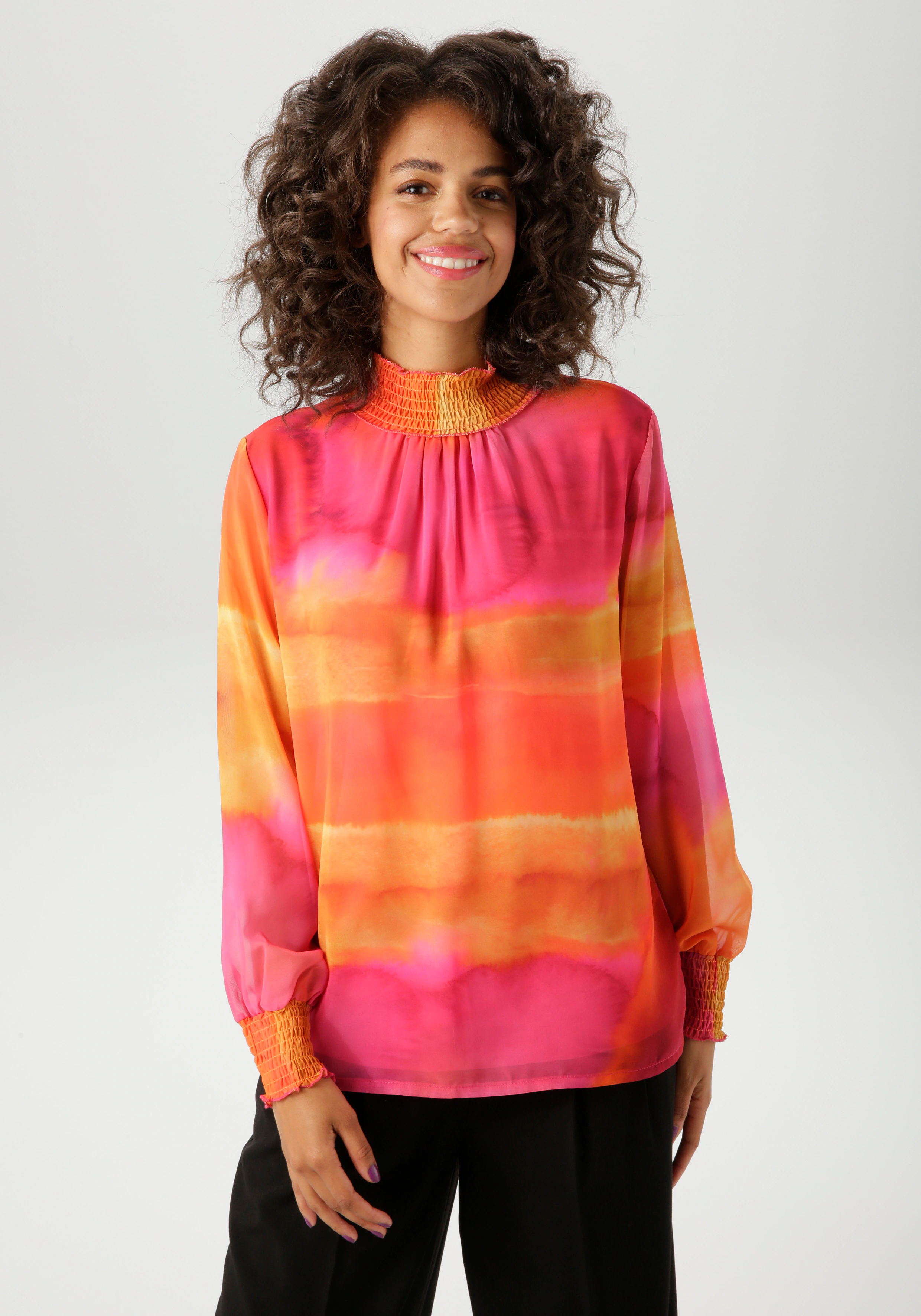 Aniston CASUAL Chiffonbluse, im farbenfrohen Batik-Dessin - jedes Teil ein günstig online kaufen
