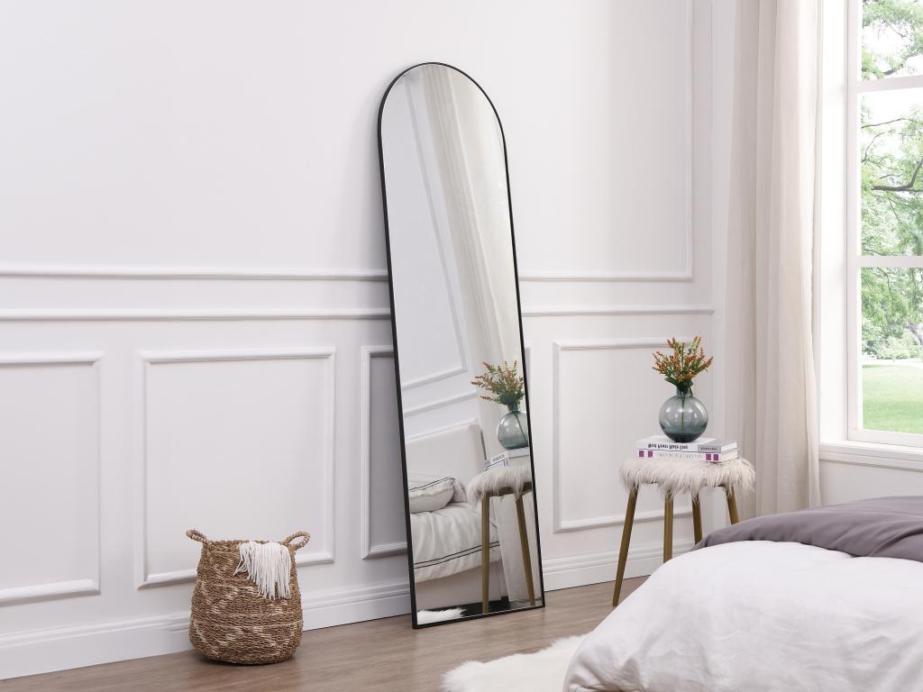 Bogenförmiger Spiegel zum Aufstellen - Metall - 50 x 170 cm - Schwarz - MAI günstig online kaufen