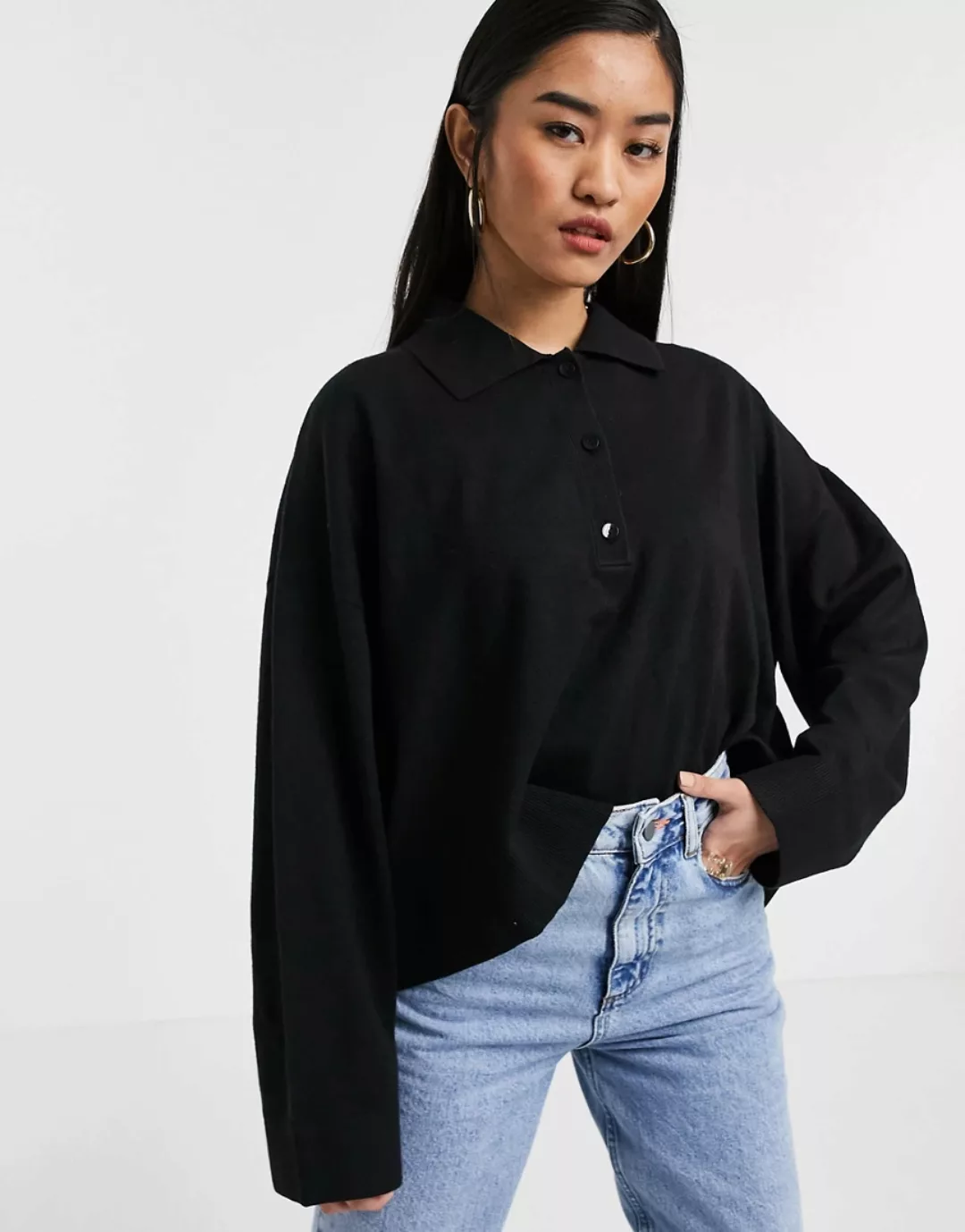 Weekday – Monique – Pullover in Schwarz mit Kragen günstig online kaufen
