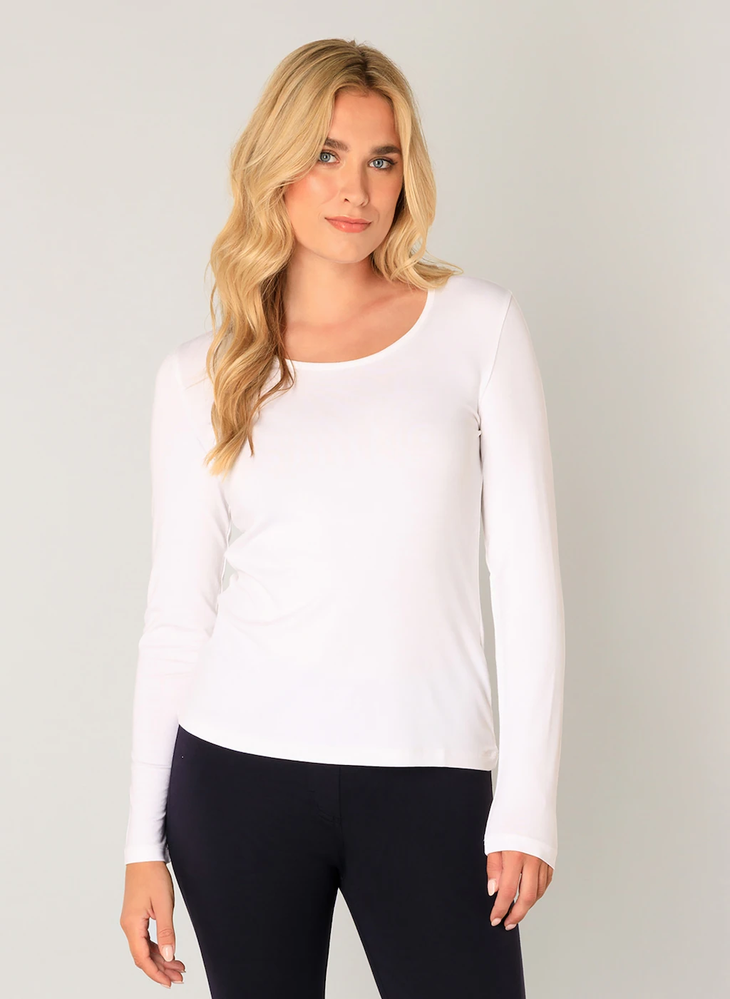 Base Level Langarmshirt, mit V-Ausschnitt günstig online kaufen