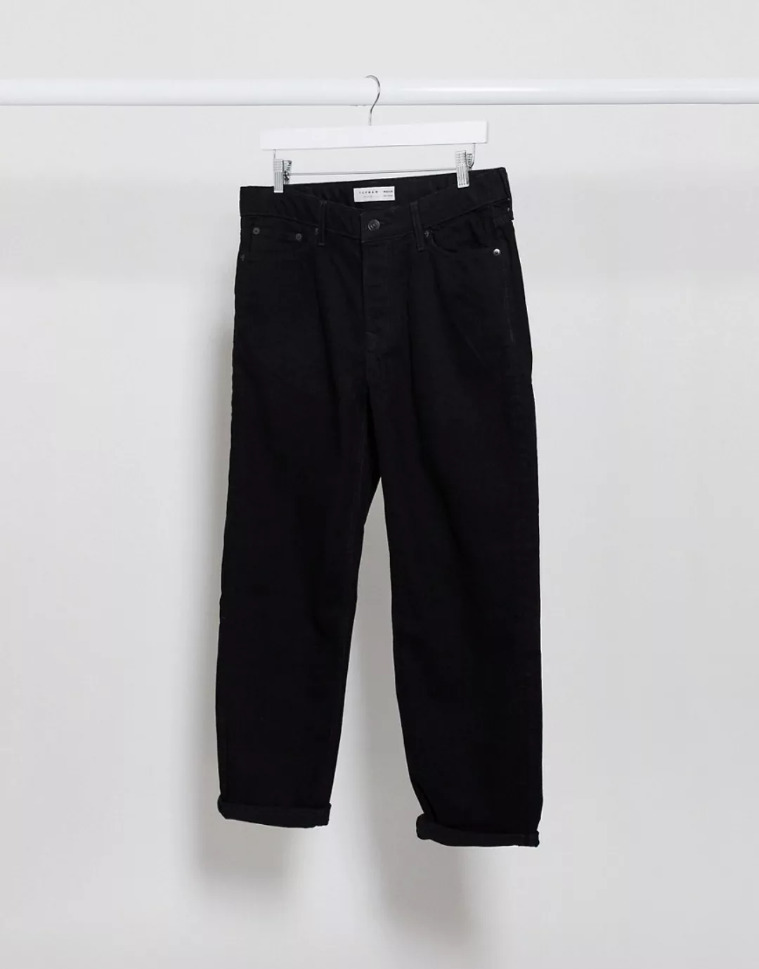 Topman – Locker geschnittene Jeans in Schwarz günstig online kaufen