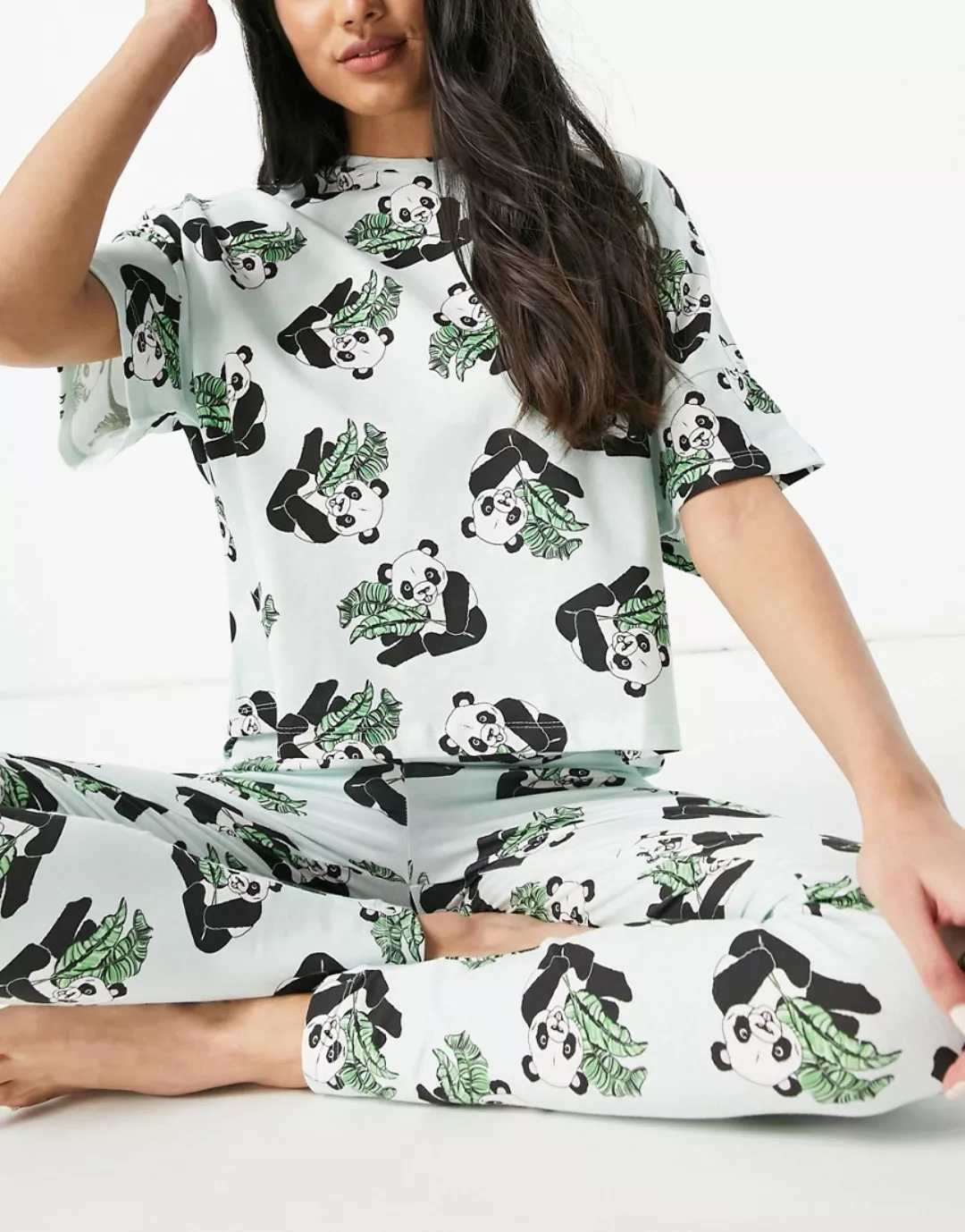 ASOS DESIGN – Pyjama-Set aus T-Shirt und Leggings mit Panda-Palmenprint in günstig online kaufen