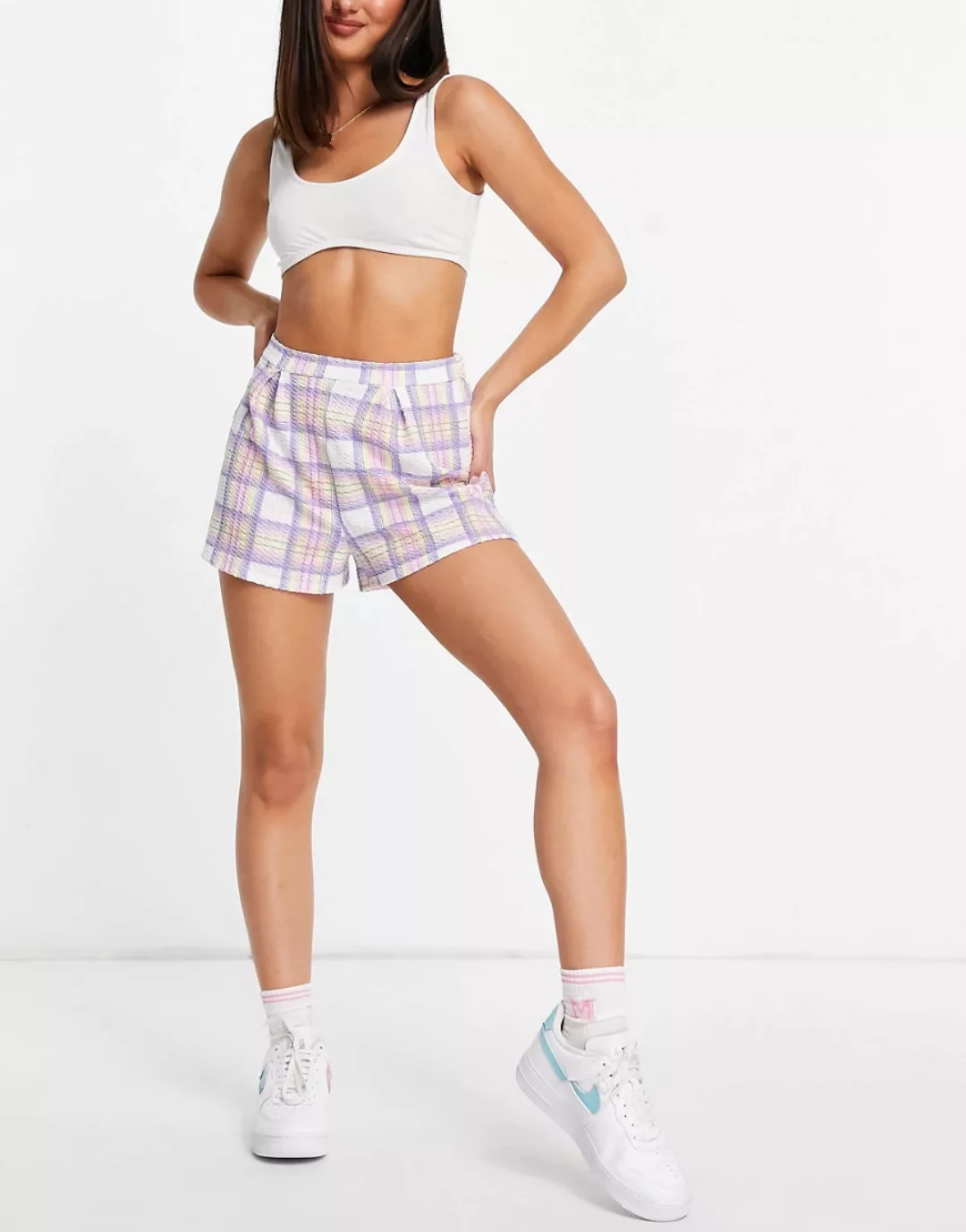 ASOS DESIGN – Jerseyanzug mit A-Linien-Shorts mit sommerlichem Karomuster-M günstig online kaufen