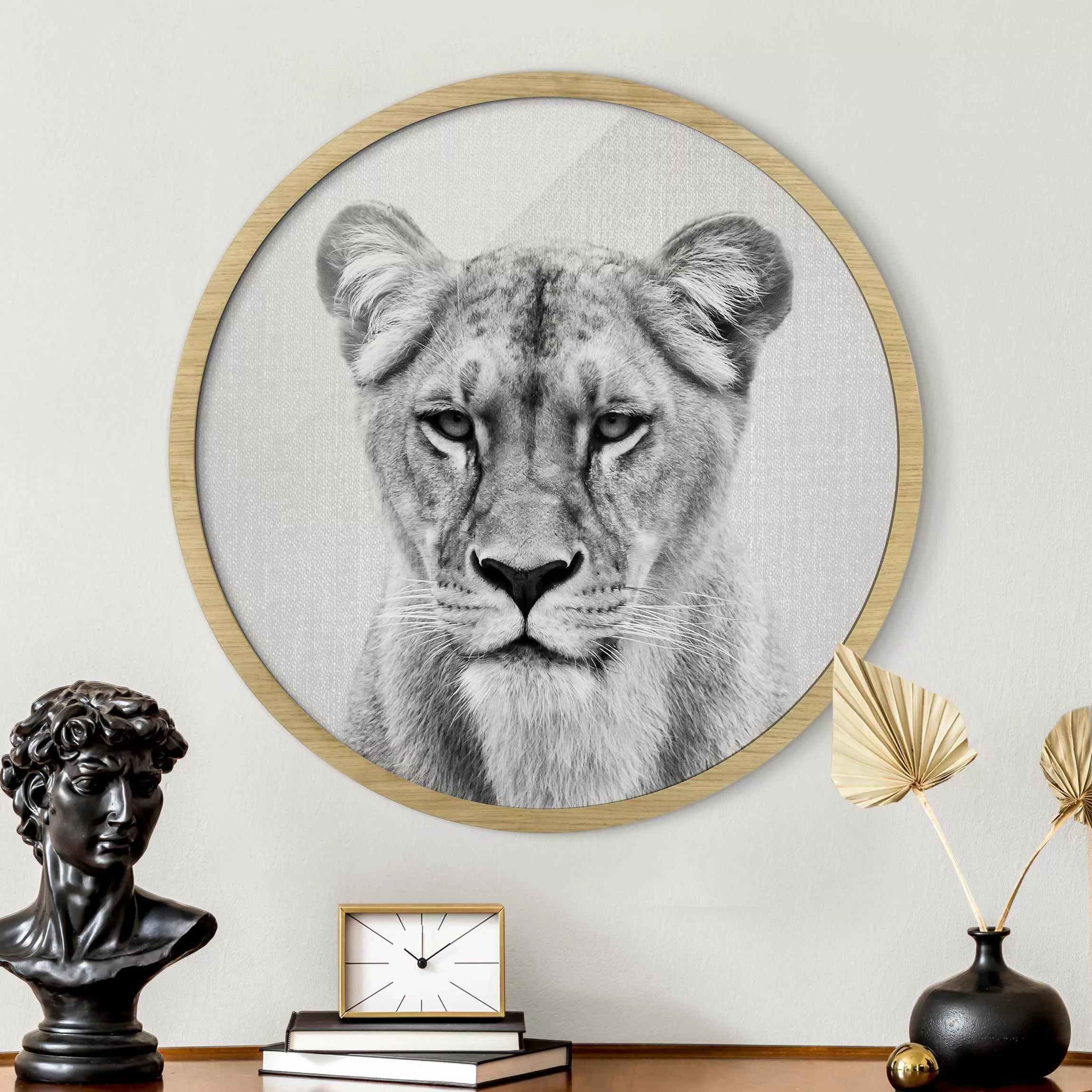 Rundes Gerahmtes Bild Löwin Lisa Schwarz Weiß günstig online kaufen