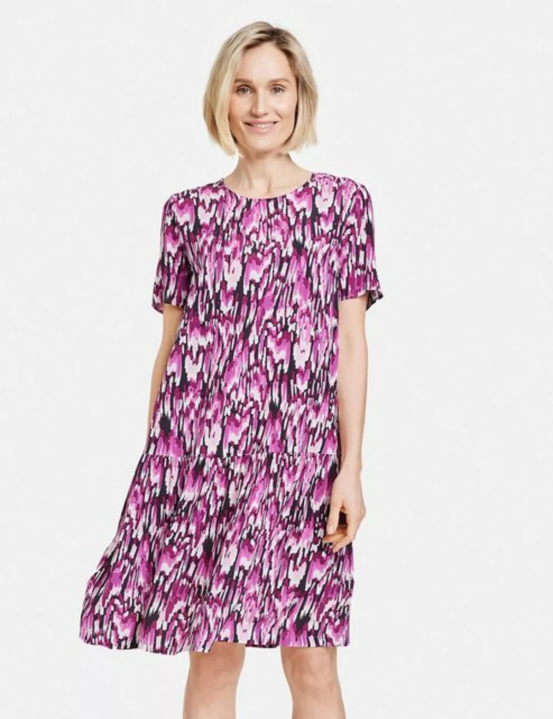 GERRY WEBER Midikleid Gemustertes Kleid mit schwingendem Rockteil günstig online kaufen
