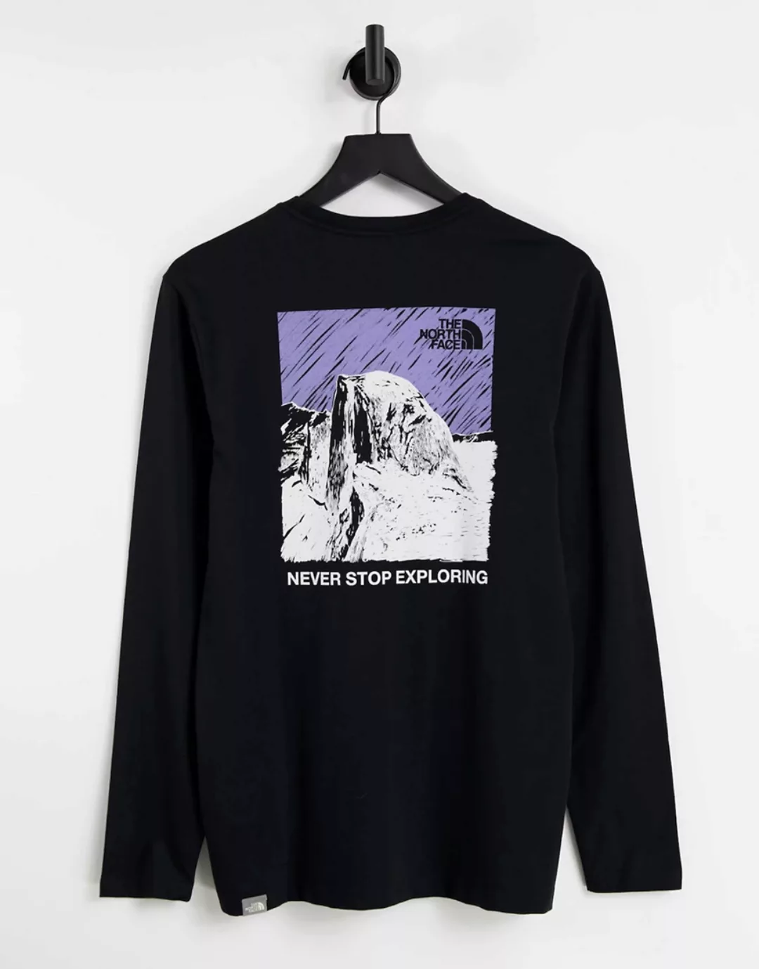 The North Face – Illustrative Mountain – T-Shirt in Schwarz, exklusiv bei A günstig online kaufen