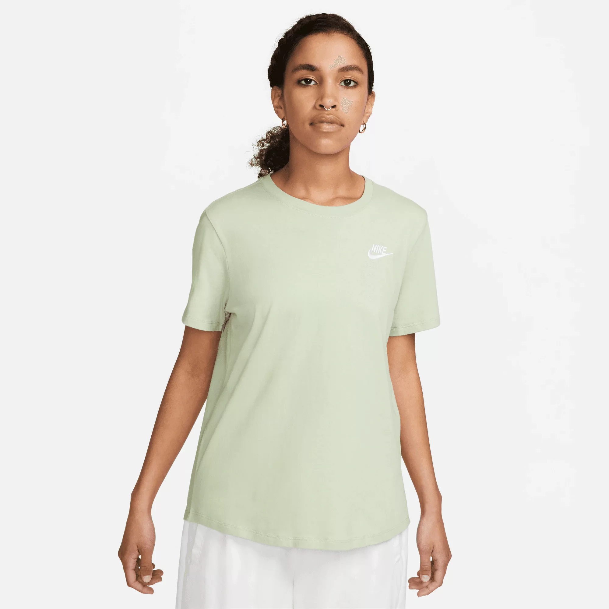 Nike Sportswear T-Shirt "CLUB ESSENTIALS WOMENS T-SHIRT" günstig online kaufen