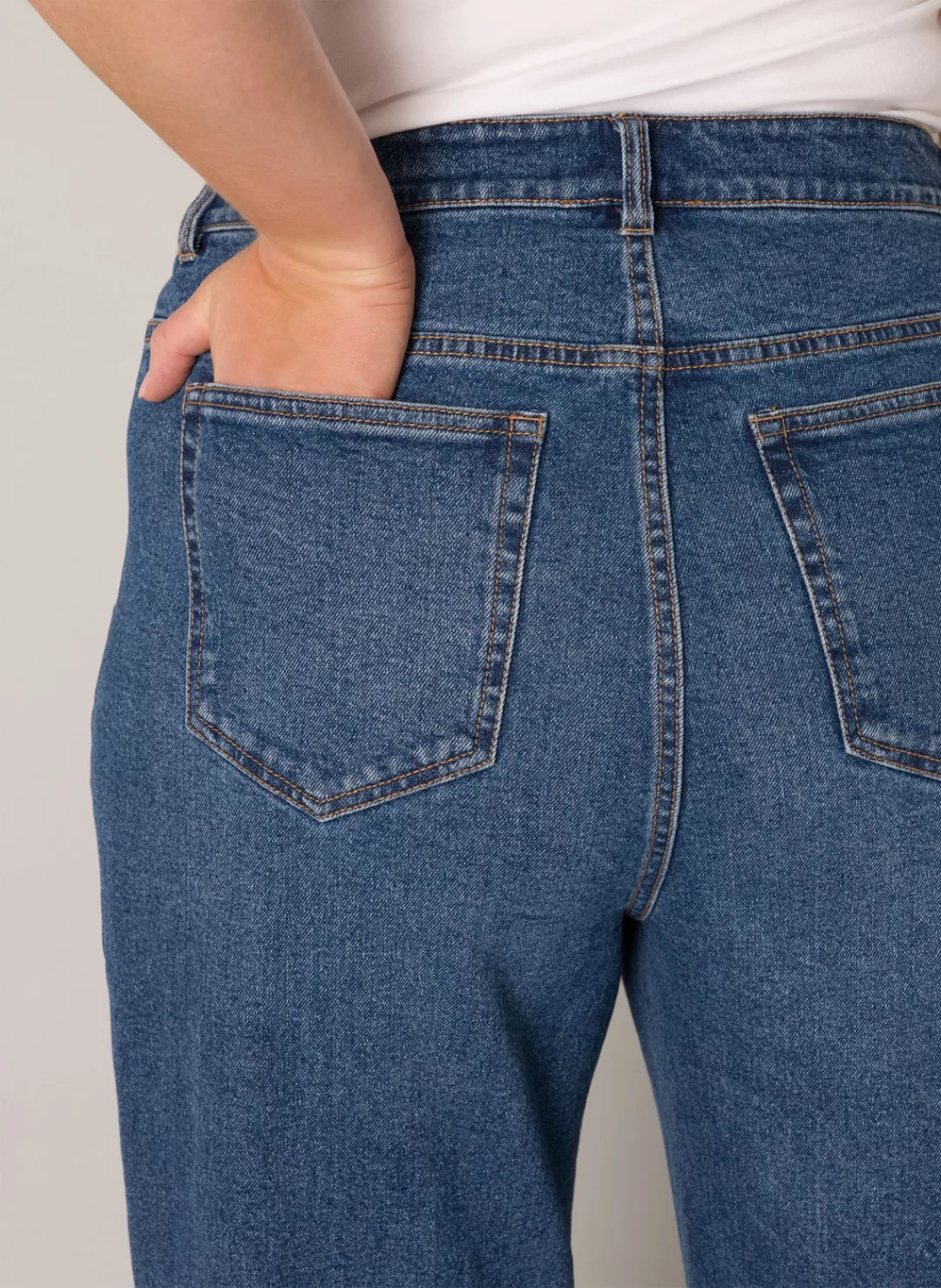 Base Level Curvy Weite Jeans, in großen Größen günstig online kaufen