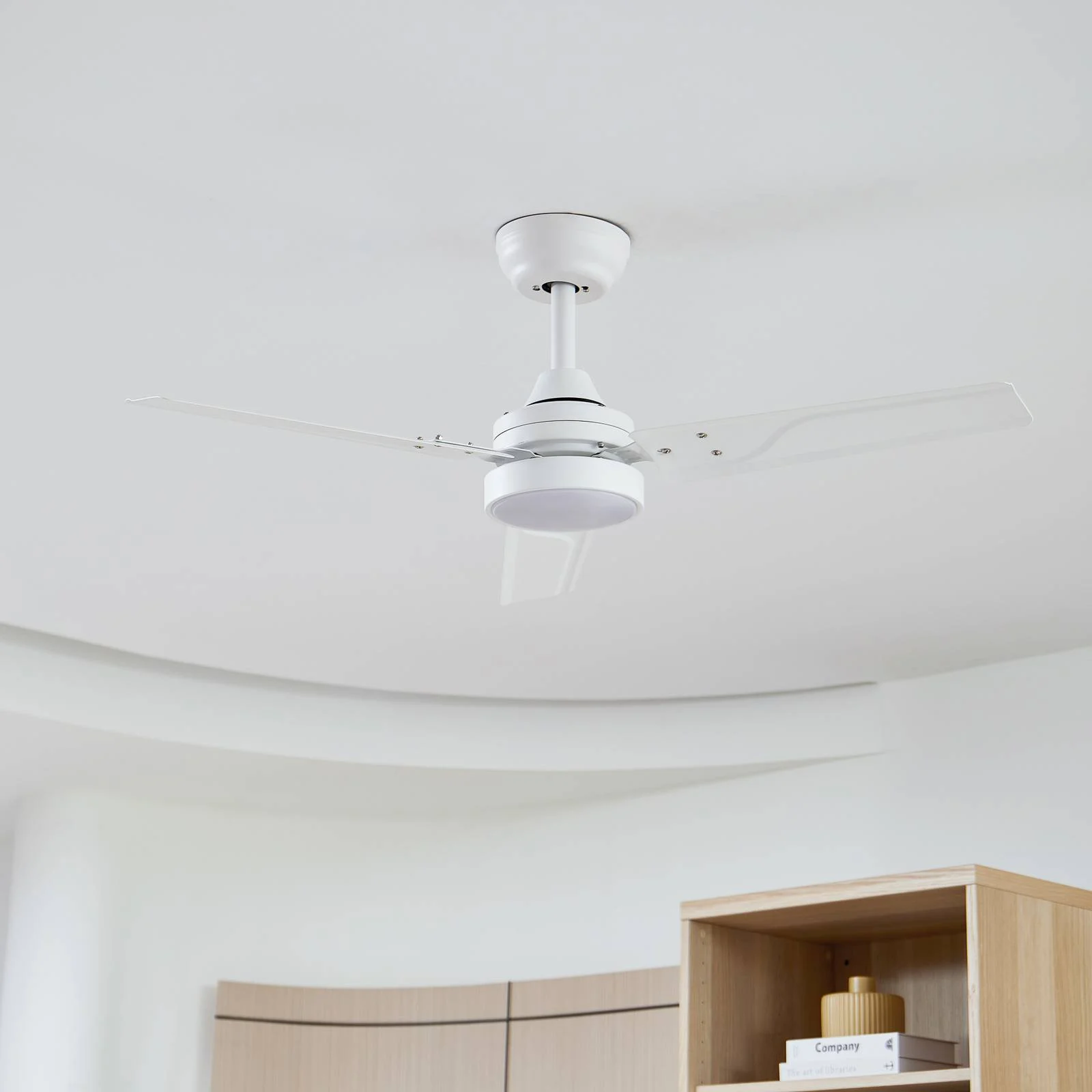 Lindby LED-Deckenventilator Aerallo, weiß, CCT, leise günstig online kaufen