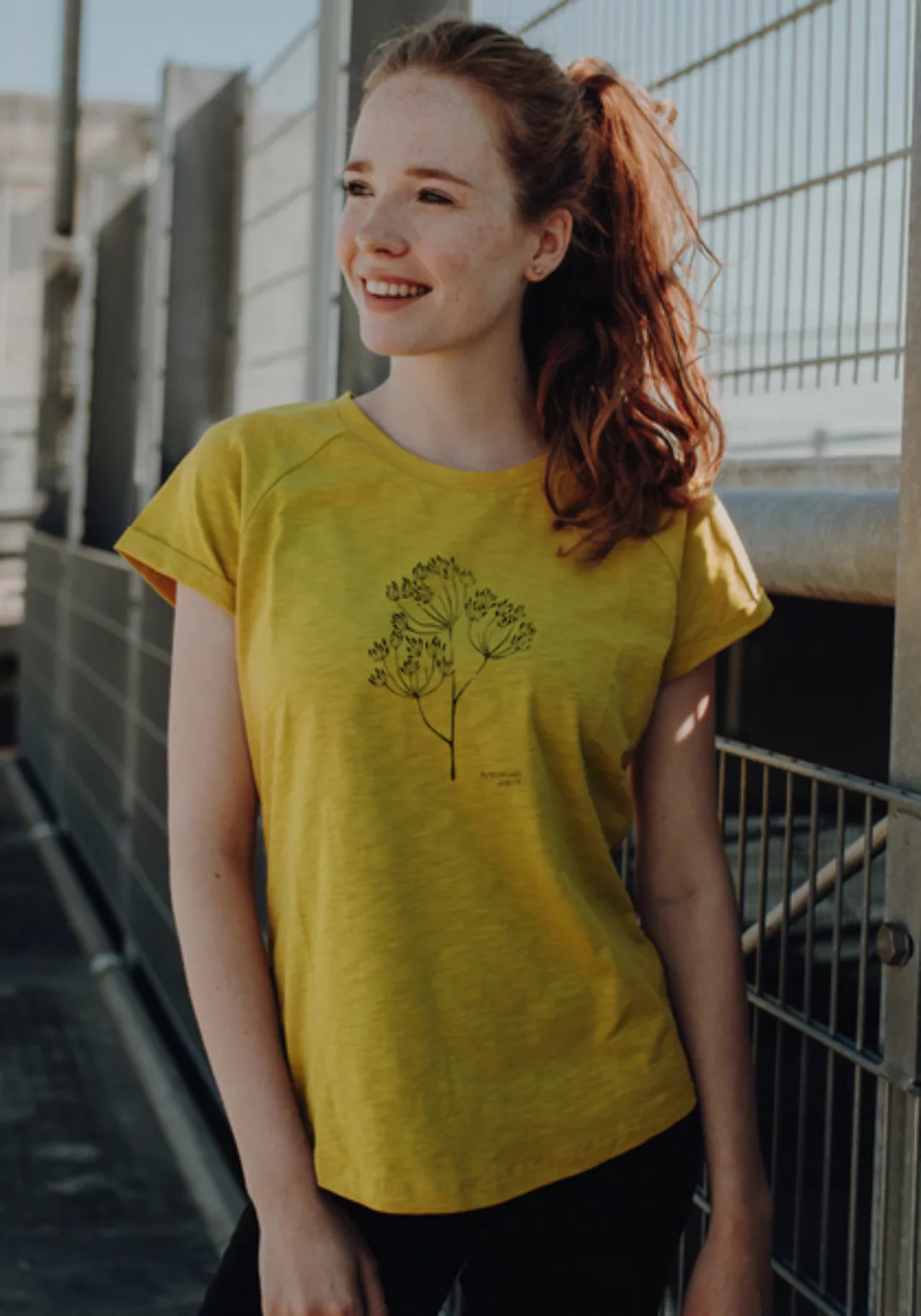 Damen Raglan Slub Shirt Mit Petroselium Pfanze Aus Biobaumwolle Hergestellt günstig online kaufen