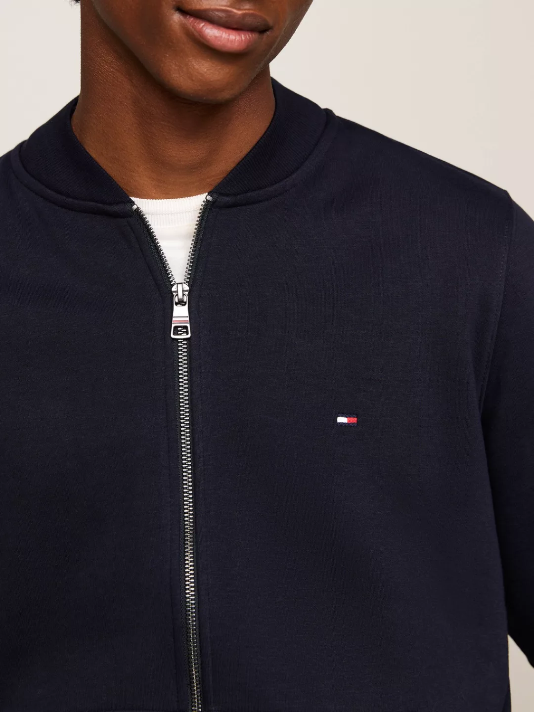 Tommy Hilfiger Sweatjacke FLAG LOGO BASEBALL ZIP THROUGH günstig online kaufen