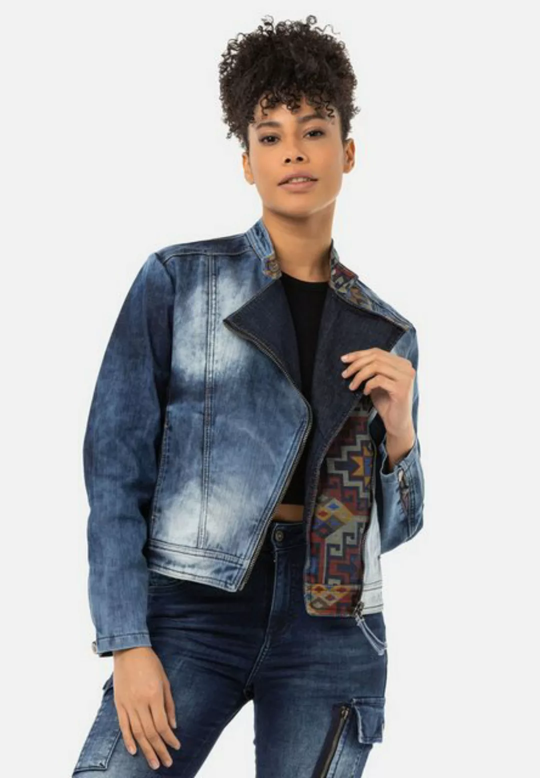 Cipo & Baxx Jeansjacke in extravagantem Look günstig online kaufen