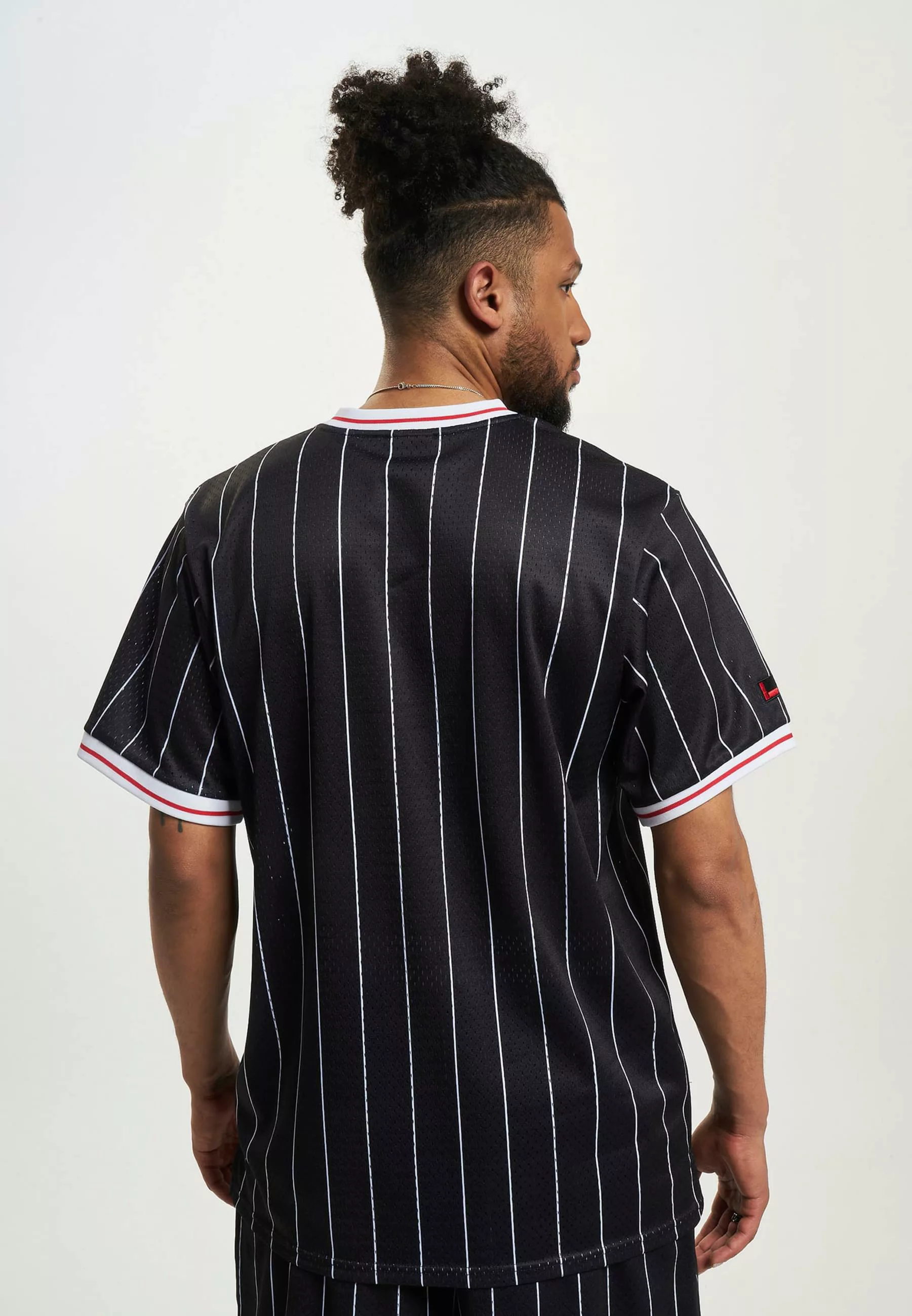 Fubu T-Shirt "Fubu Herren FM231-005-2 FUBU Varsity Pinstriped Mesh Tee" günstig online kaufen