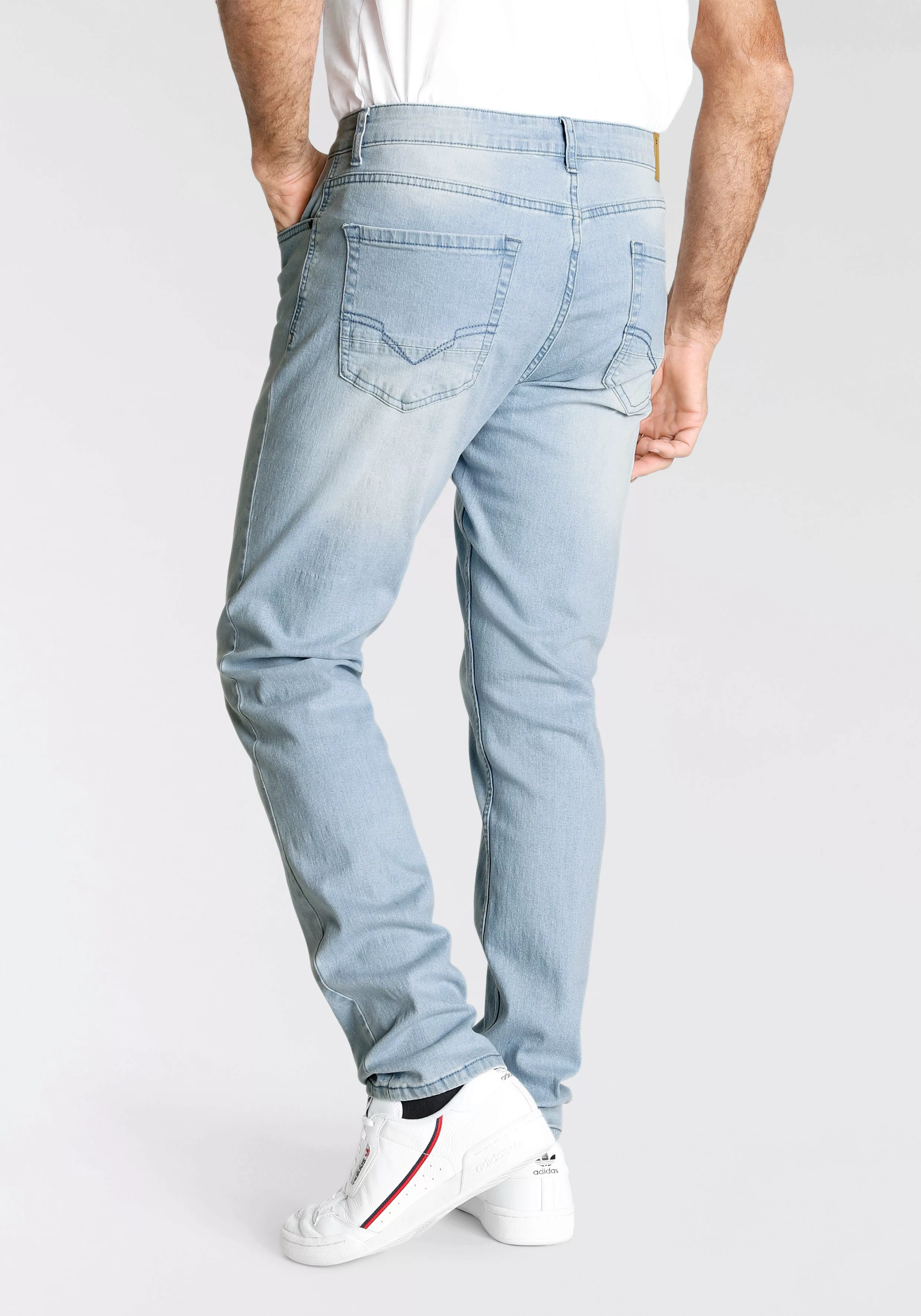 H.I.S Slim-fit-Jeans FLUSH Ökologische, wassersparende Produktion durch Ozo günstig online kaufen