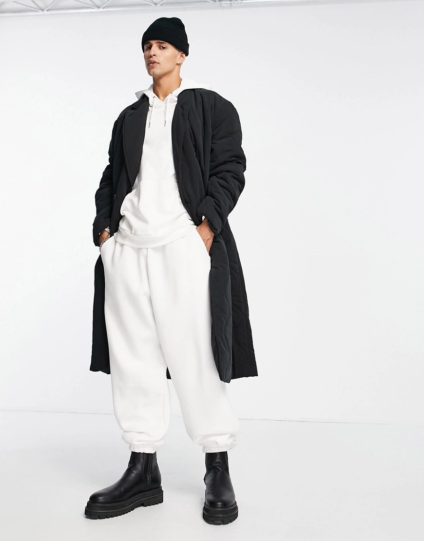 ASOS DESIGN – Gesteppter Oversize-Trenchcoat in Schwarz günstig online kaufen