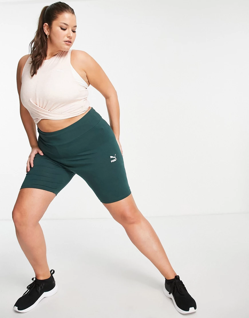 Puma Plus – Legging-Shorts in Dunkelgrün mit kleinem Logo günstig online kaufen