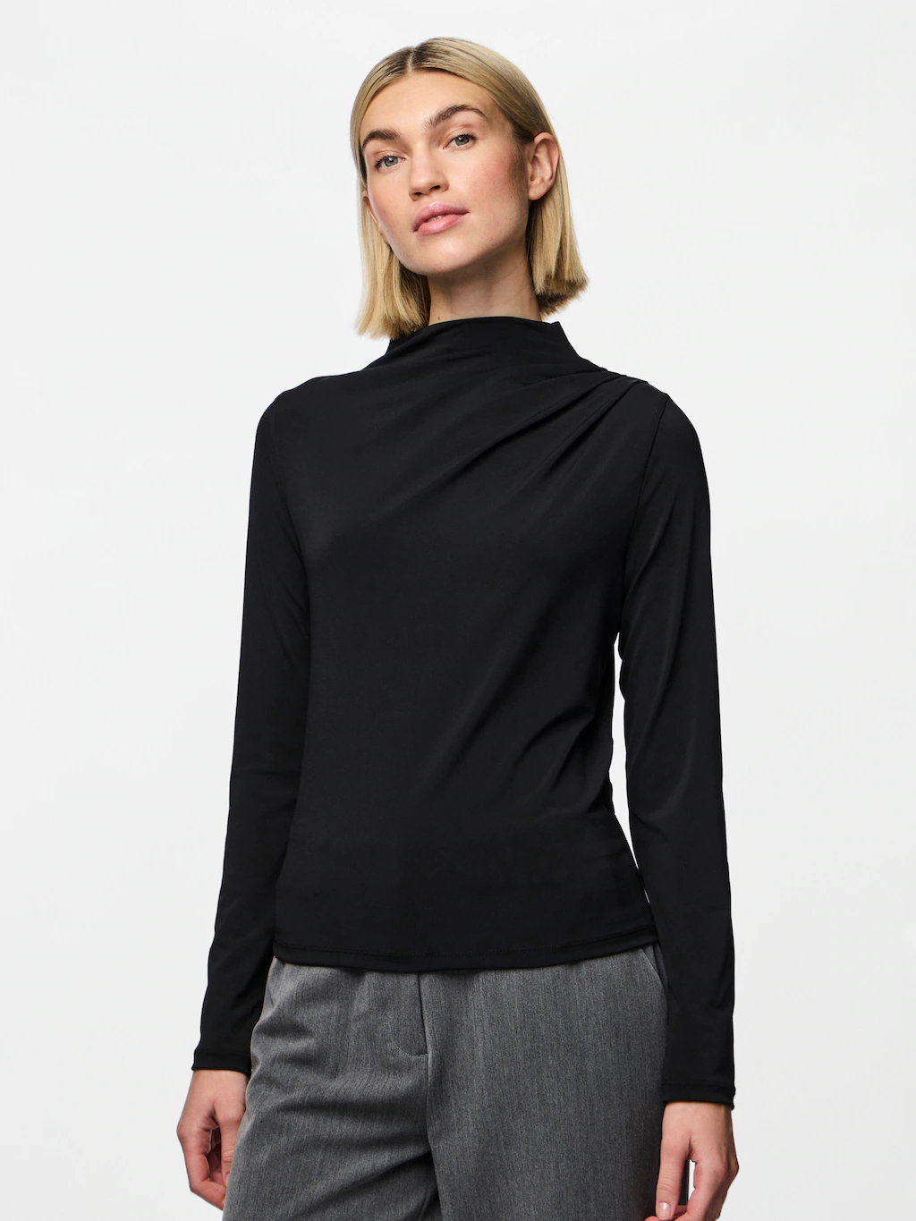 pieces Langarmshirt "PCMADISON LS DRAPED TOP NOOS BC" günstig online kaufen