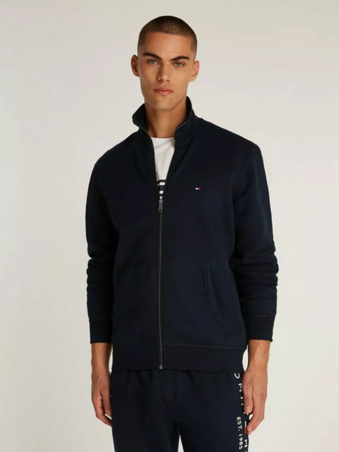 Tommy Hilfiger Sweatjacke ESSENTIAL FLEECE ZT STAND COLLAR mit Logostickere günstig online kaufen