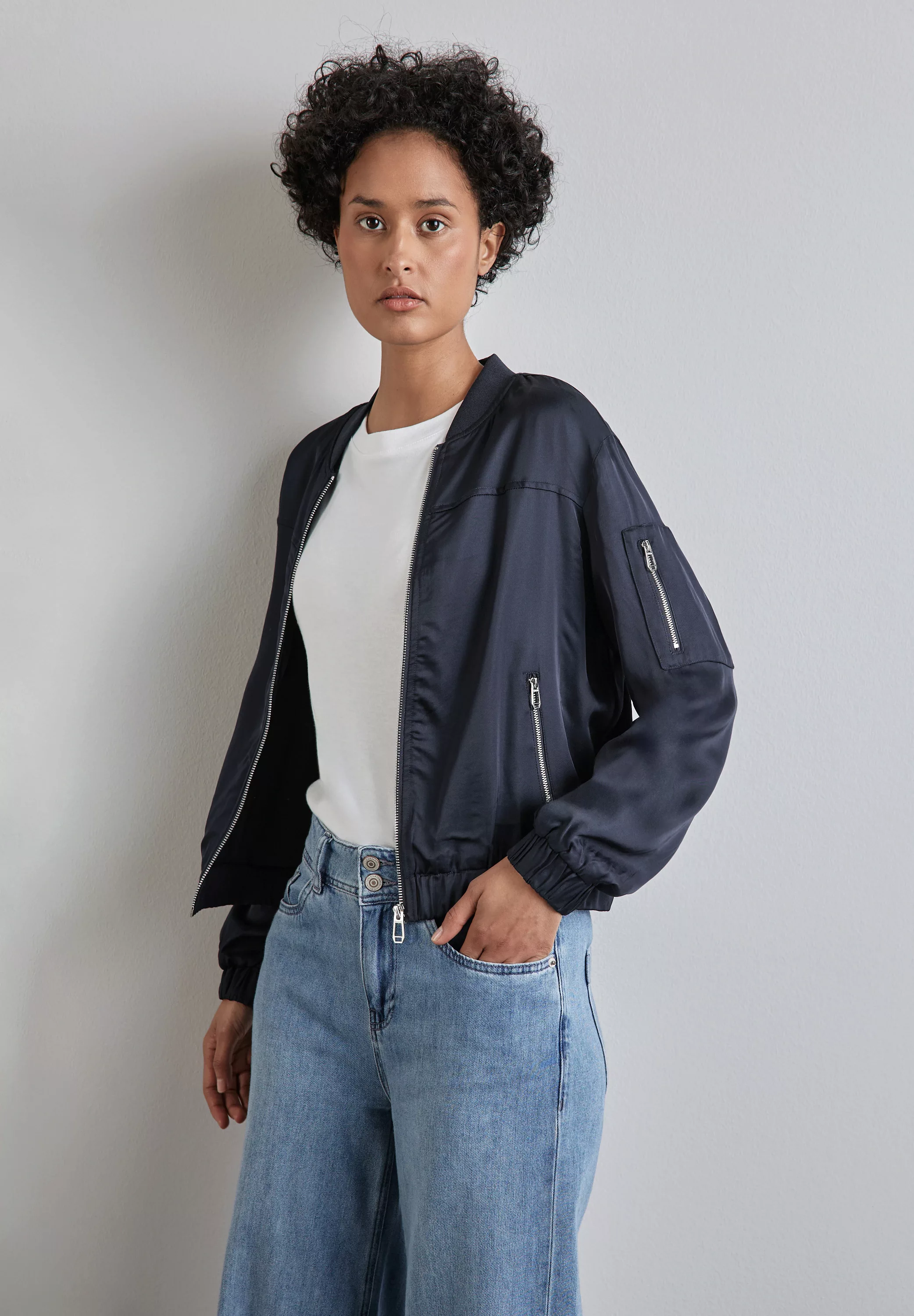 STREET ONE Blouson, ohne Kapuze, in Satin-Optik günstig online kaufen