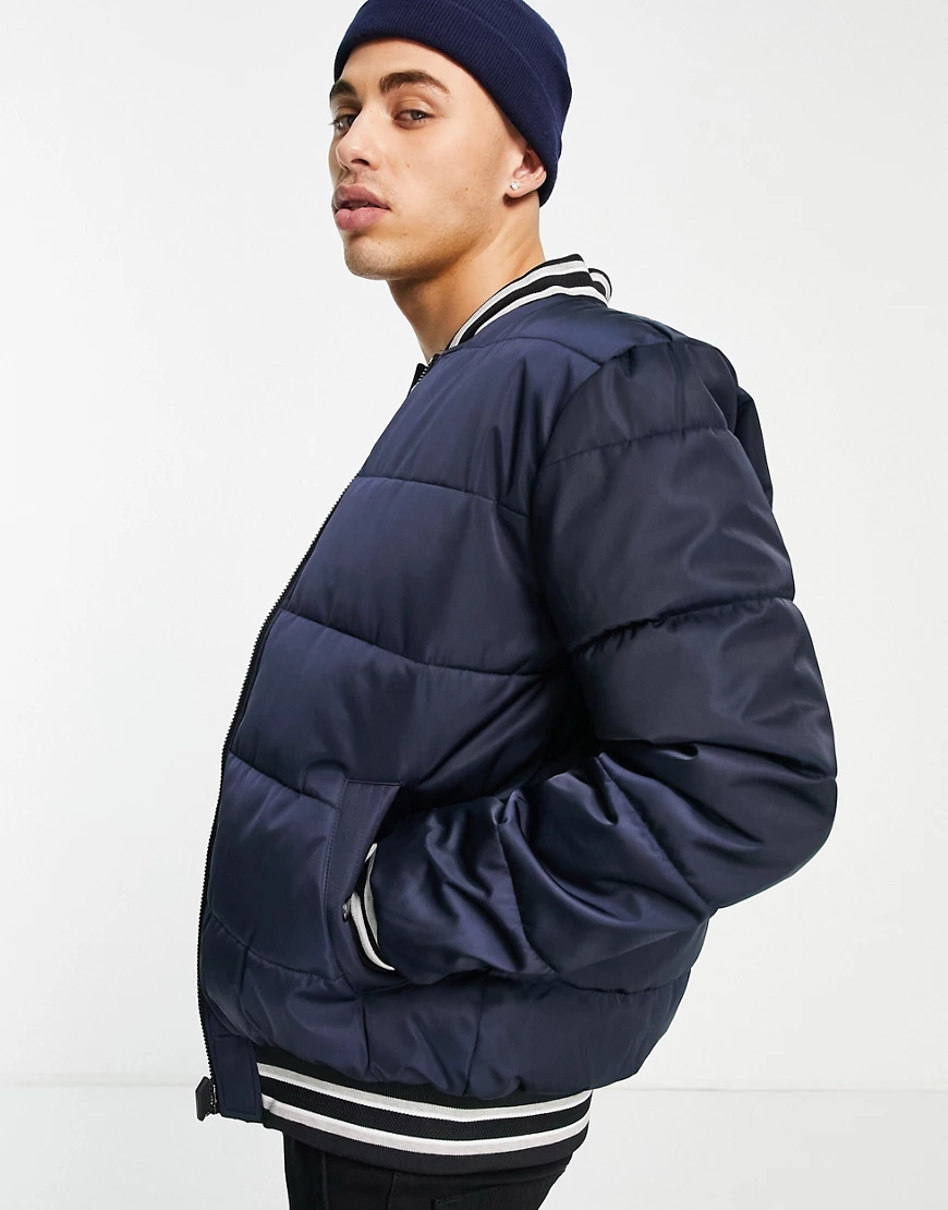 River Island – Bomberjacke im College-Stil in Marineblau günstig online kaufen