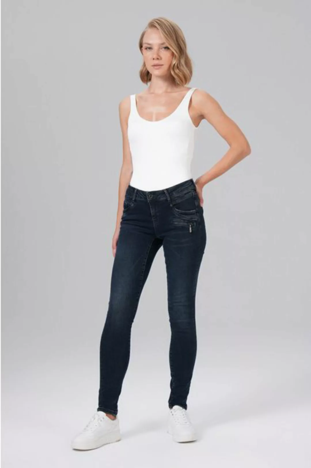 Miracle of Denim 5-Pocket-Jeans Suzy Skinny Fit (1-tlg) günstig online kaufen